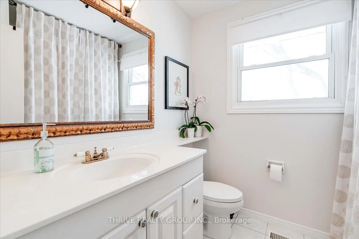 Photo 18 of 55 Breckenridge Crescent, London, South Y — HOMEH