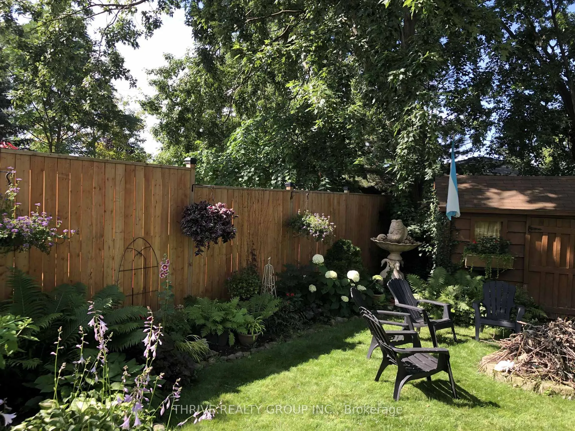 Photo 34 of 55 Breckenridge Crescent, London, South Y — HOMEH