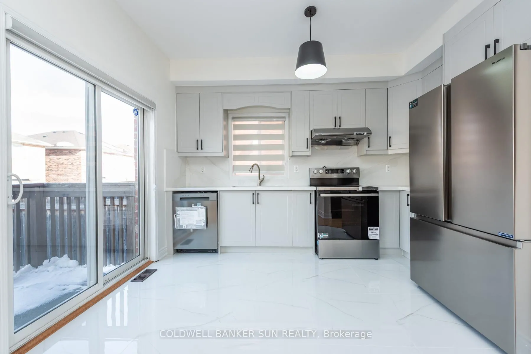 Photo 10 of 13 Travis Crescent, Brampton, Fletcher's Meadow — HOMEH