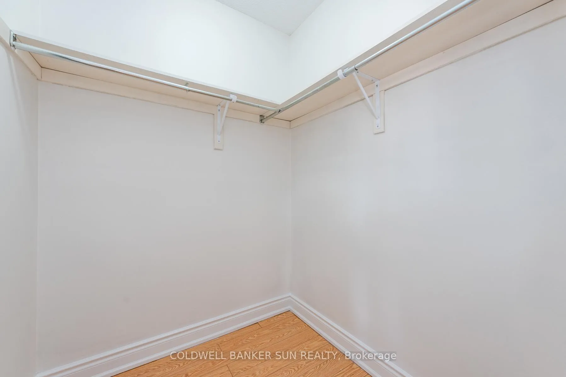 Photo 18 of 13 Travis Crescent, Brampton, Fletcher's Meadow — HOMEH