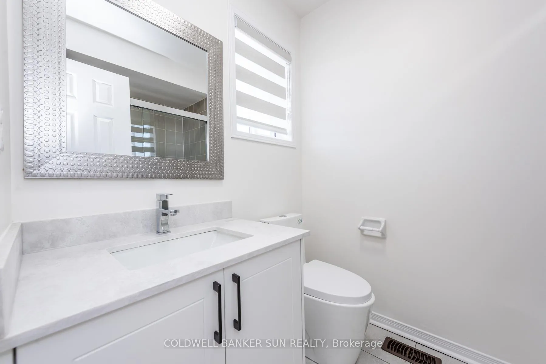Photo 19 of 13 Travis Crescent, Brampton, Fletcher's Meadow — HOMEH