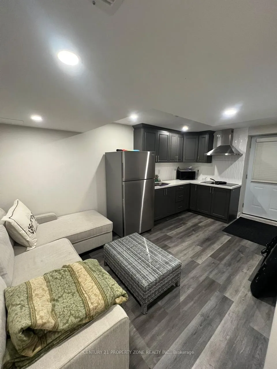 Photo 2 of 1568 Gainer Crescent, Milton, Clarke — HOMEH
