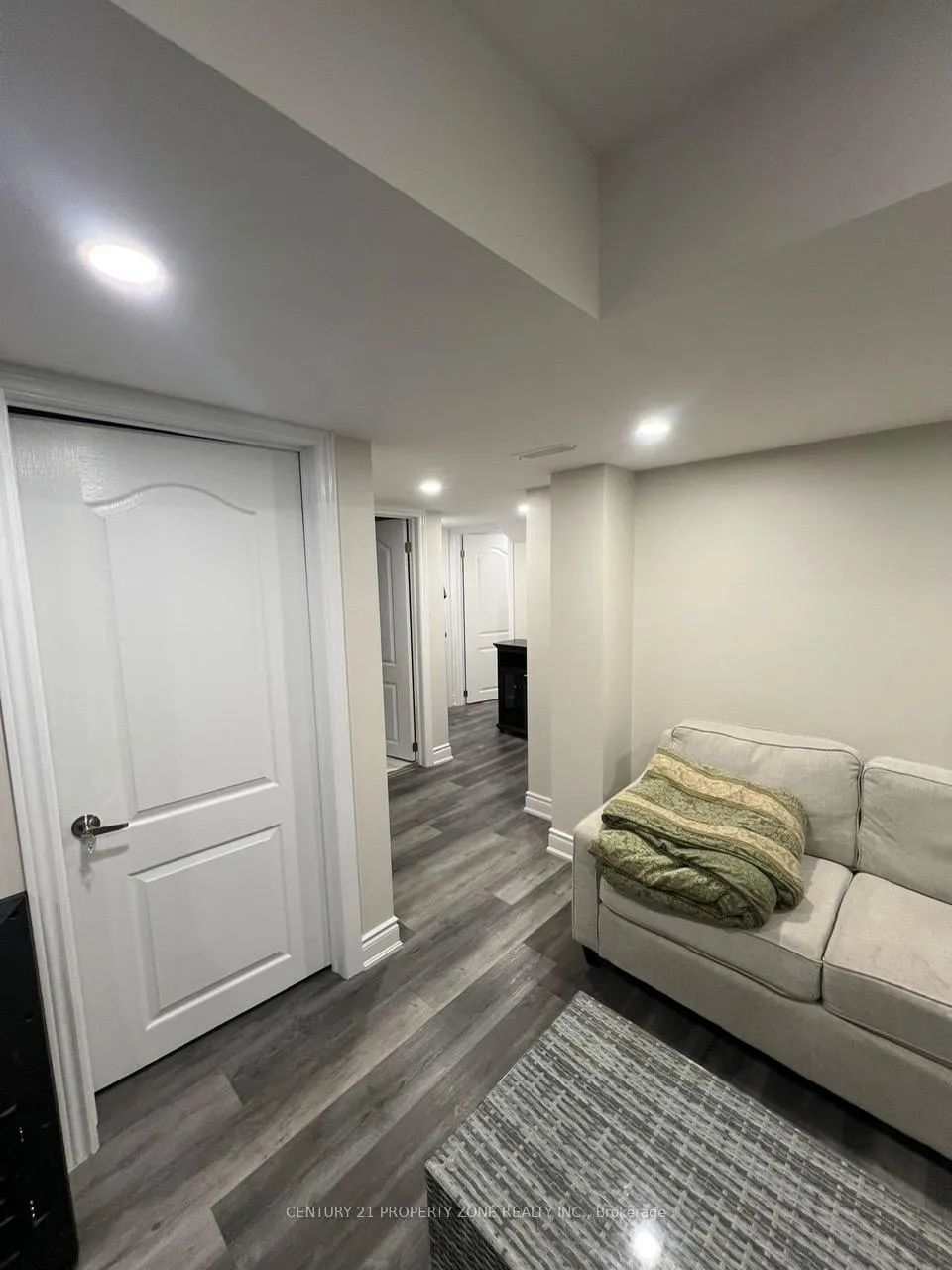 Photo 5 of 1568 Gainer Crescent, Milton, Clarke — HOMEH