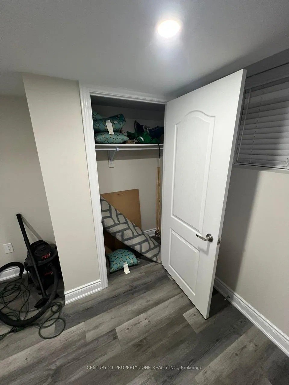 Photo 10 of 1568 Gainer Crescent, Milton, Clarke — HOMEH