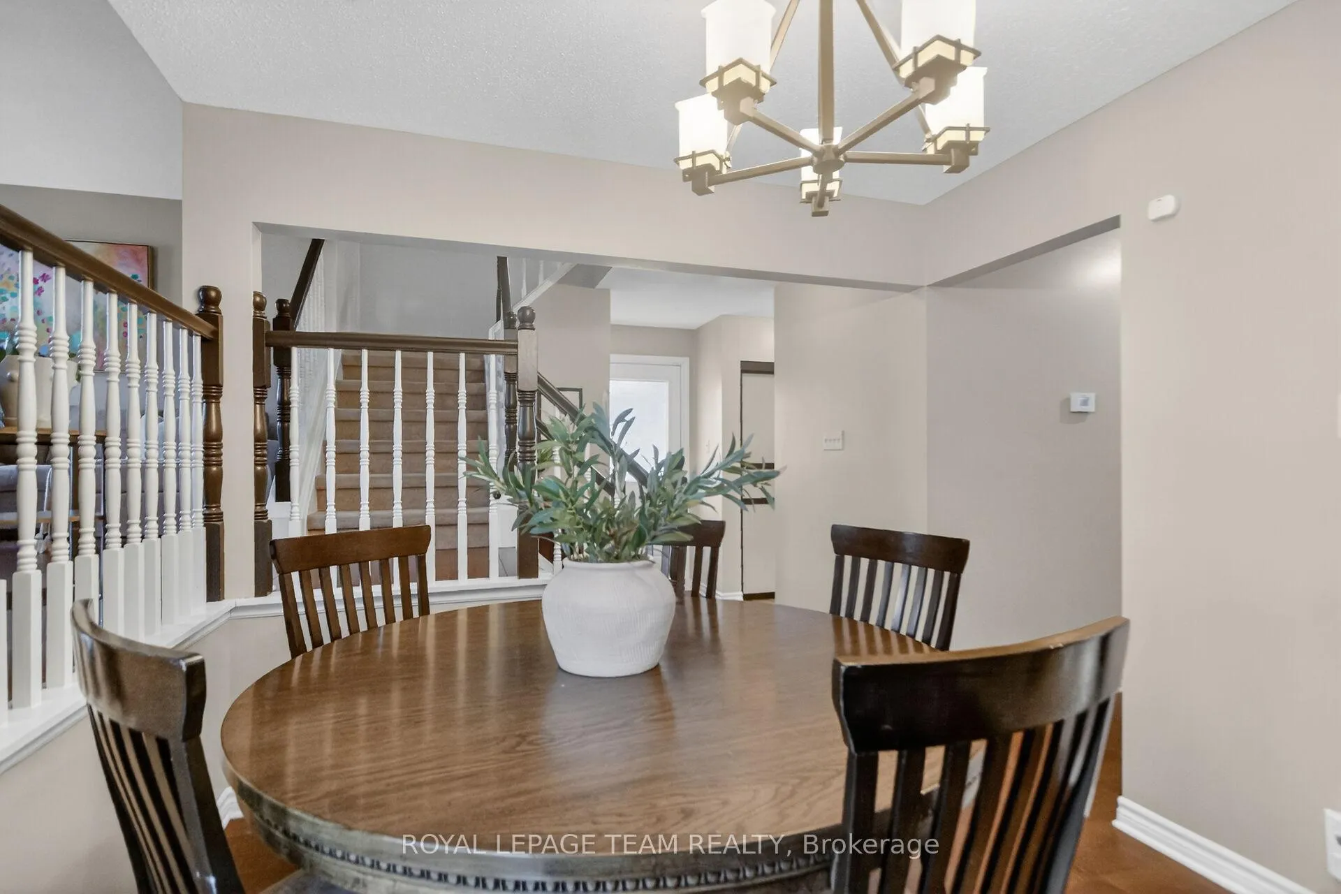 Photo 16 of 8 Gowrie Drive, Ottawa, Kanata - Glencairn/Hazeldean — HOMEH