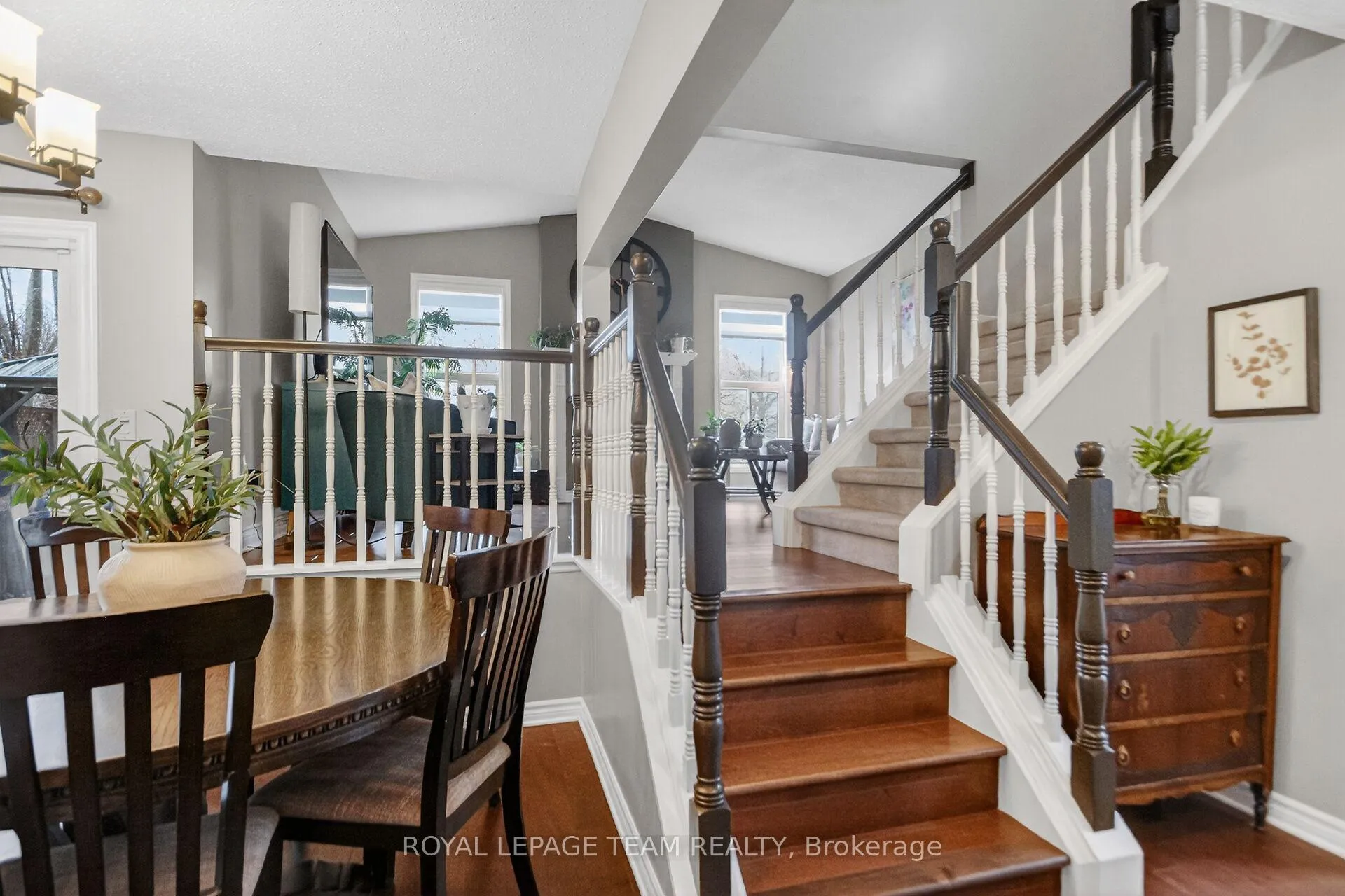 Photo 19 of 8 Gowrie Drive, Ottawa, Kanata - Glencairn/Hazeldean — HOMEH
