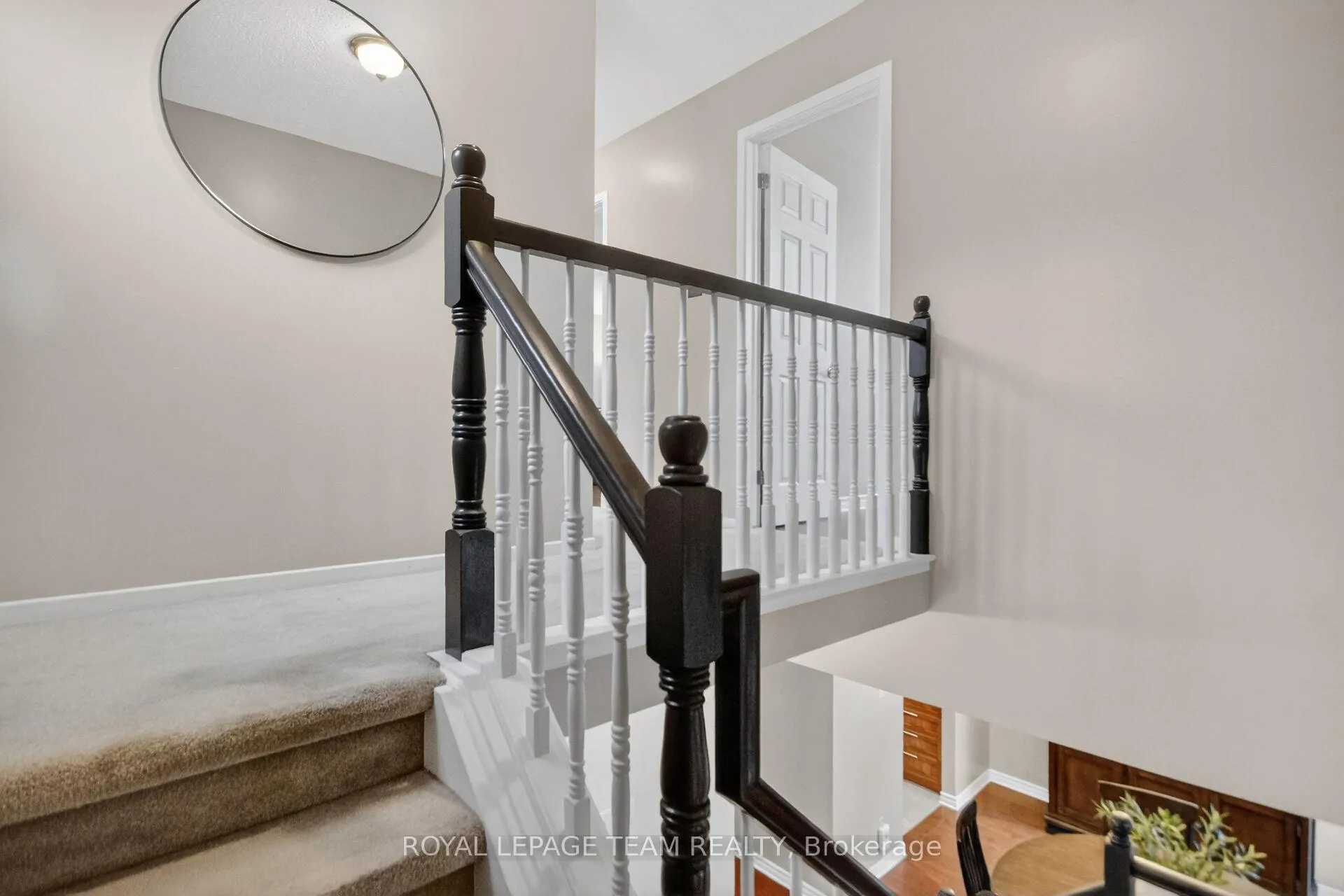Photo 25 of 8 Gowrie Drive, Ottawa, Kanata - Glencairn/Hazeldean — HOMEH