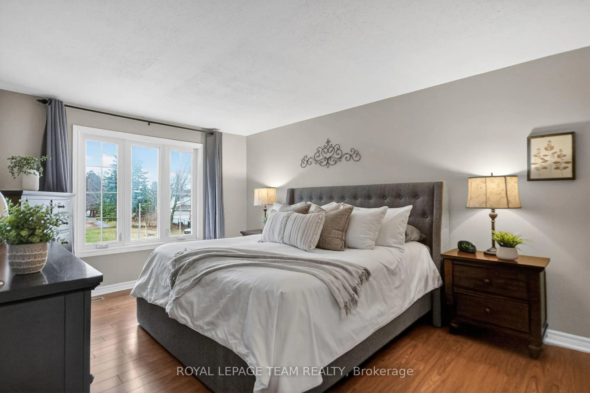 Photo 26 of 8 Gowrie Drive, Ottawa, Kanata - Glencairn/Hazeldean — HOMEH