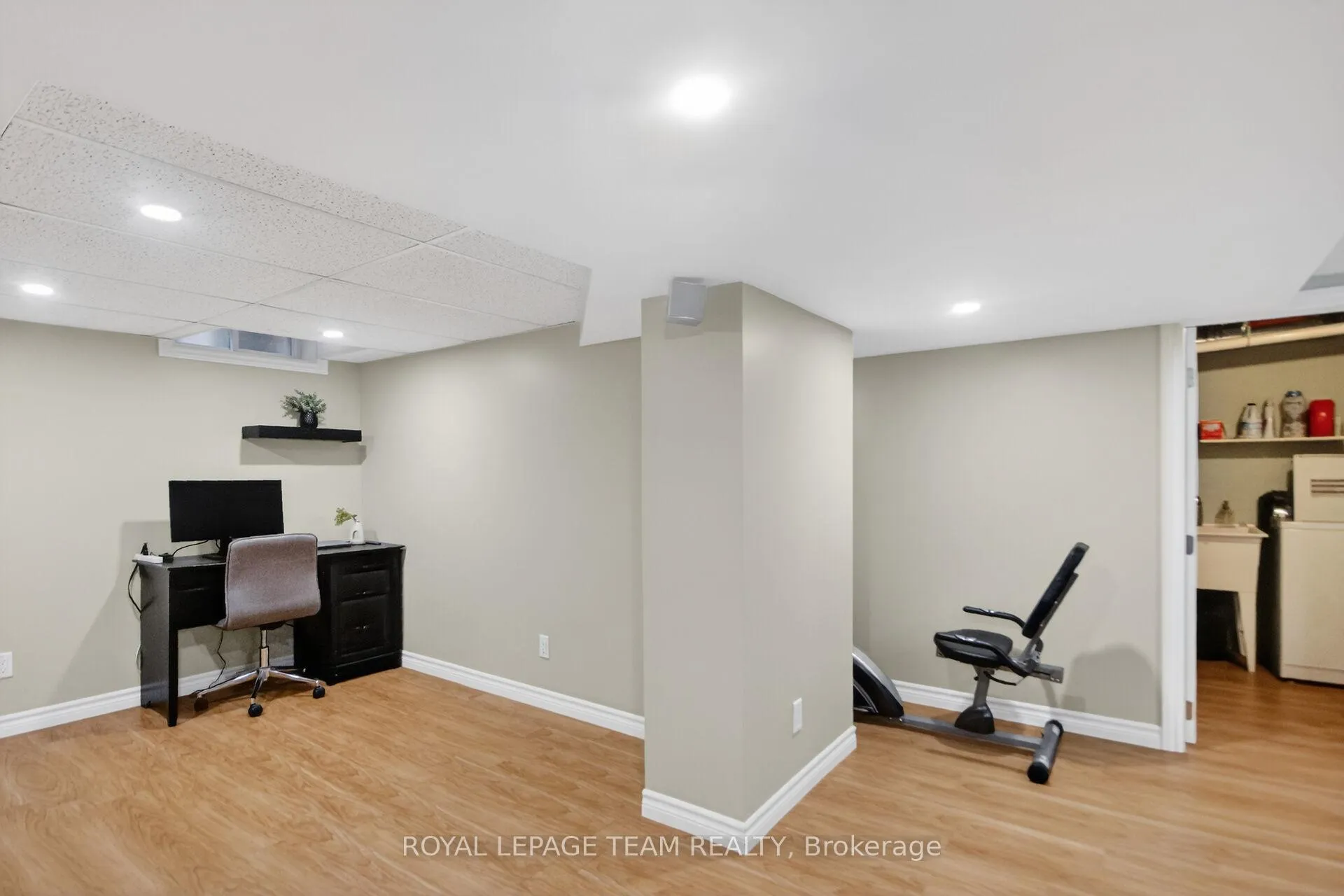 Photo 38 of 8 Gowrie Drive, Ottawa, Kanata - Glencairn/Hazeldean — HOMEH