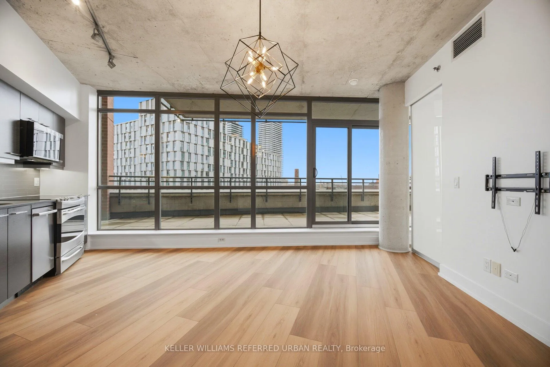 Photo 24 of Unit 607, 90 Trinity Street, Toronto, Moss Park — HOMEH