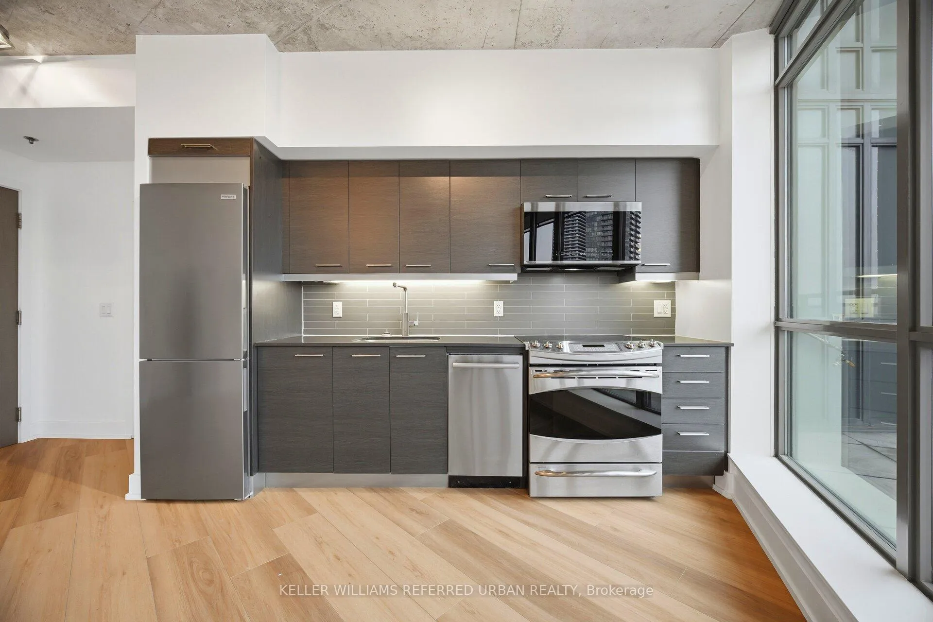 Photo 27 of Unit 607, 90 Trinity Street, Toronto, Moss Park — HOMEH