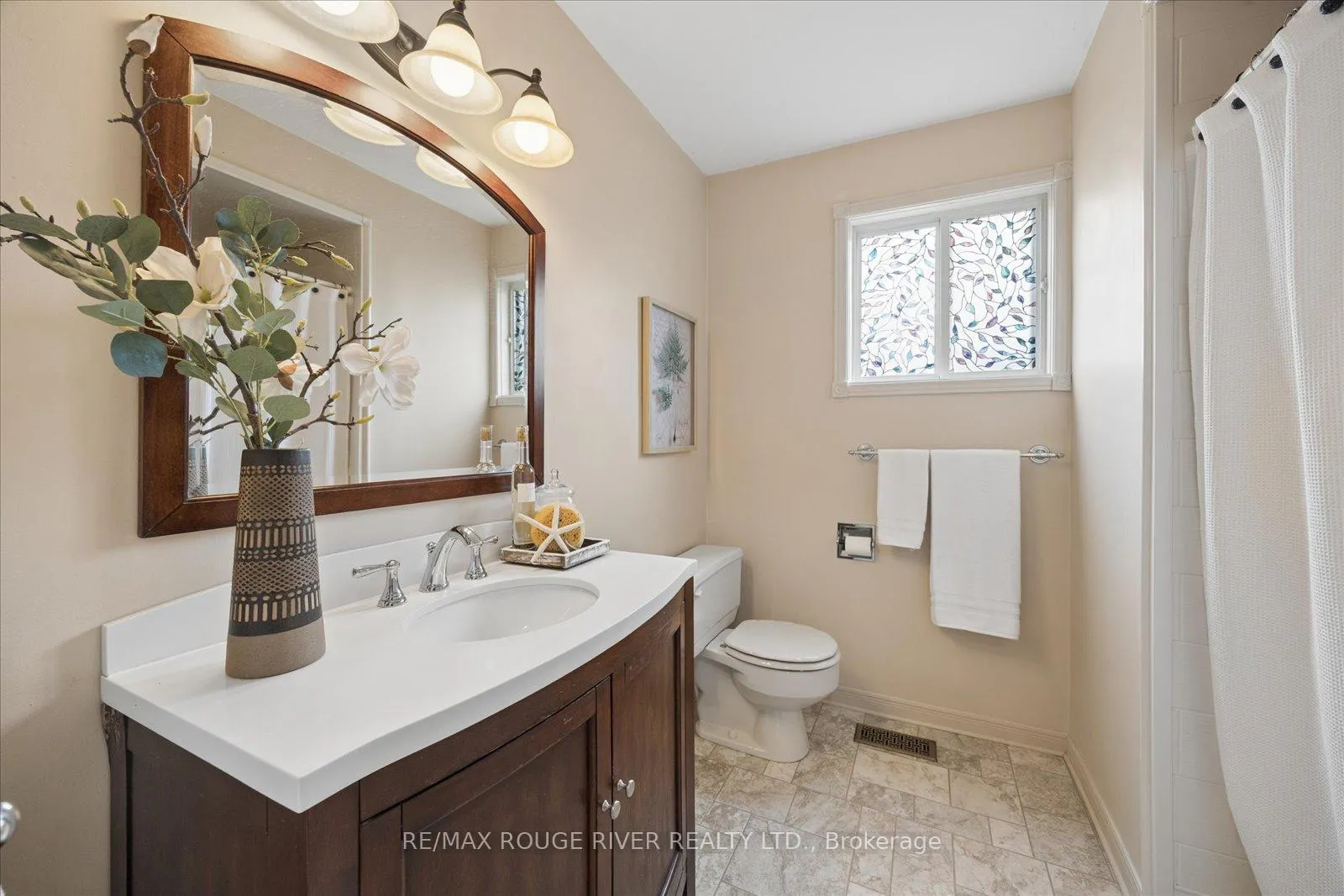 Photo 22 of 502 Broadgreen Street, Pickering, West Shore — HOMEH