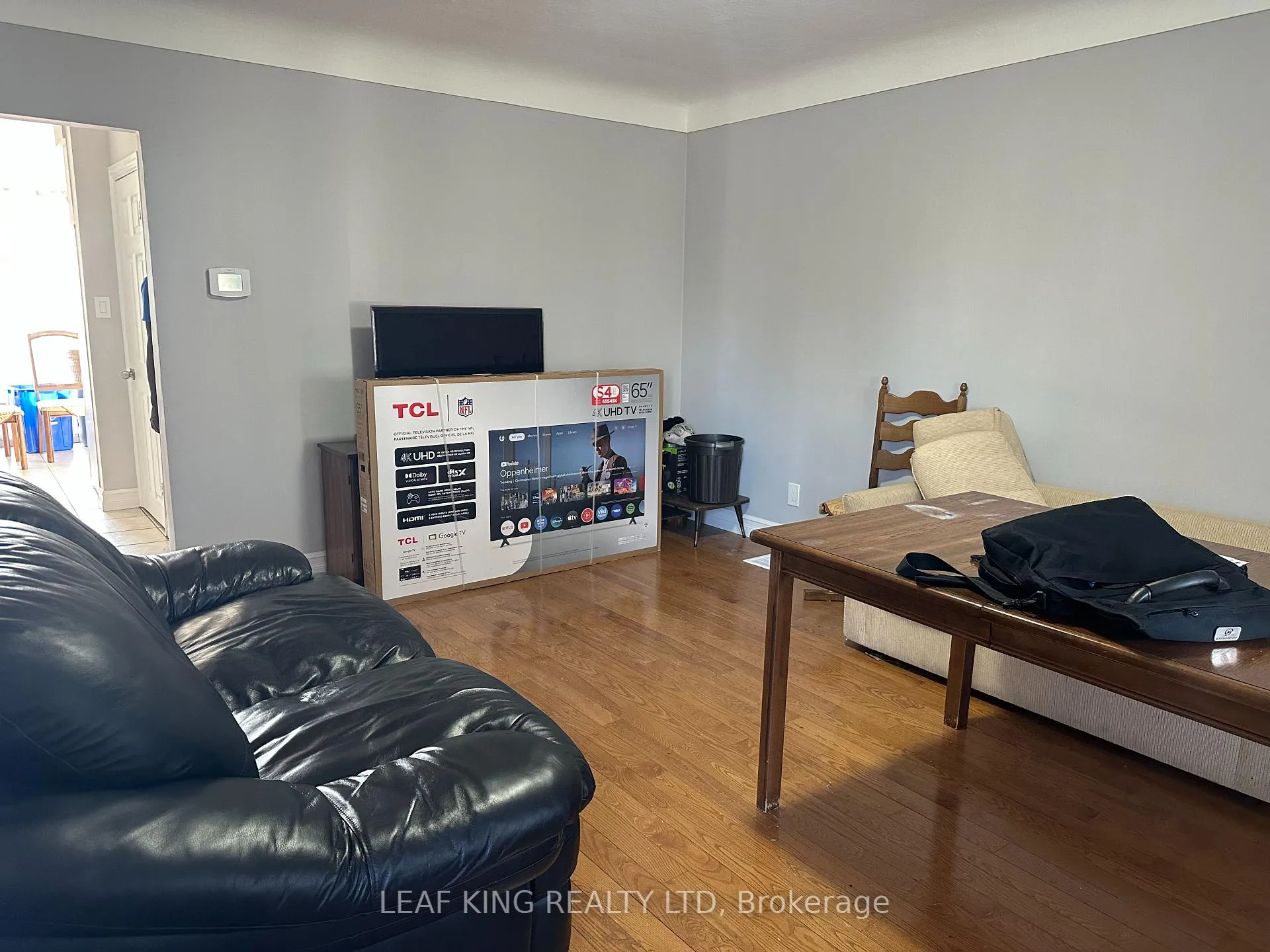 Photo 12 of 54 West 1st Street, Hamilton, Bonnington — HOMEH