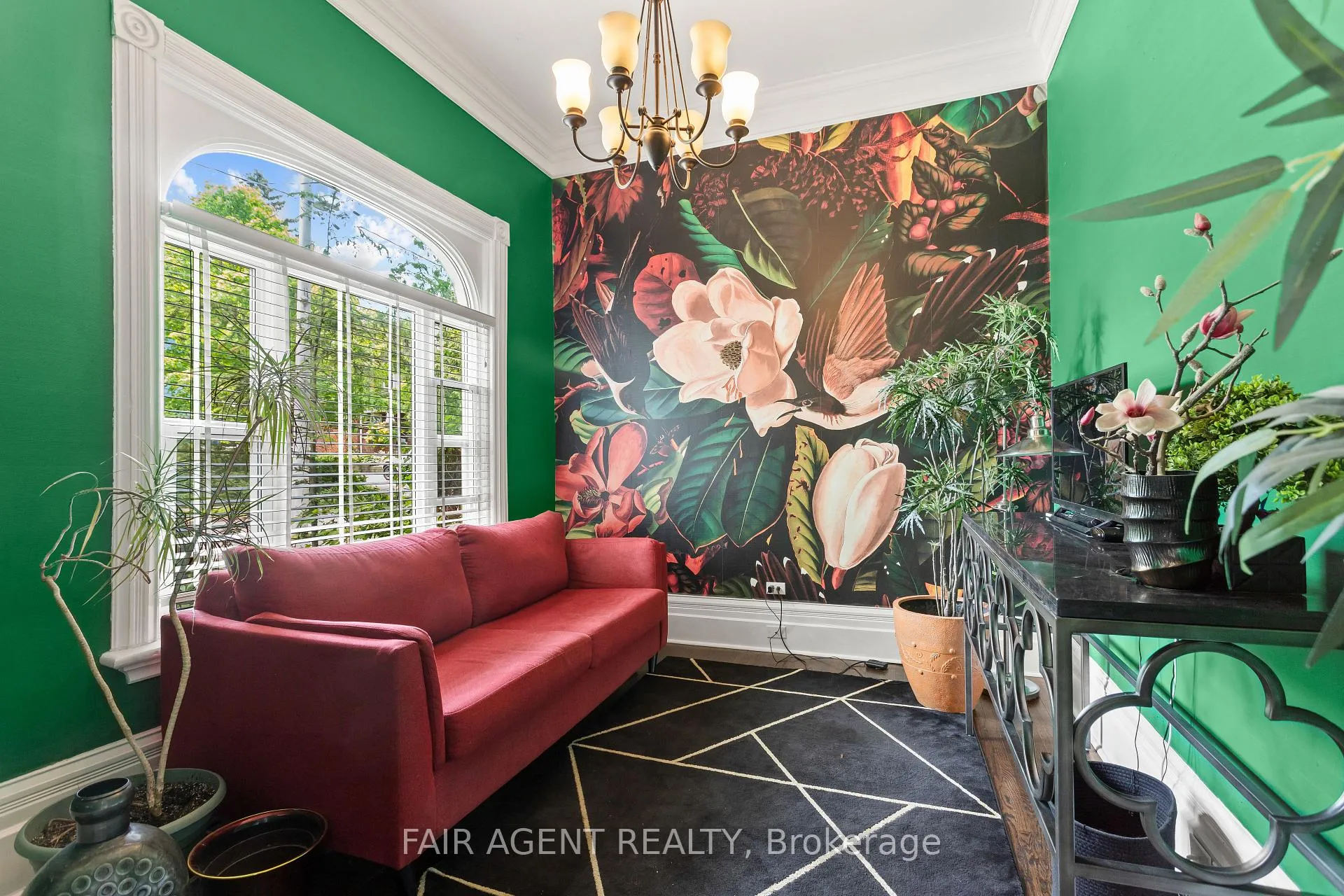 Photo 18 of 26 Daly Avenue, Stratford — HOMEH