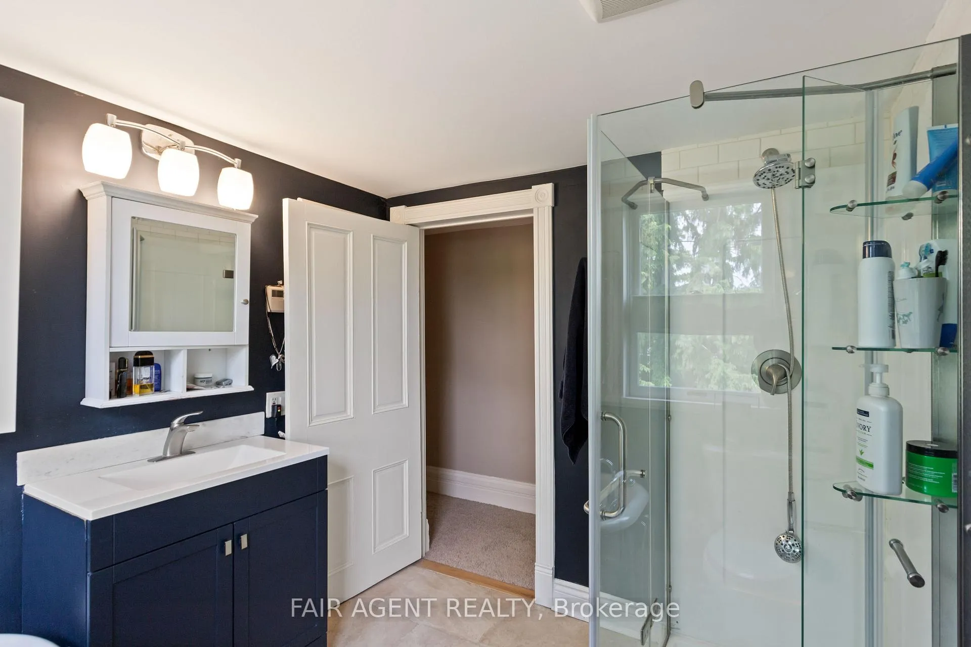 Photo 33 of 26 Daly Avenue, Stratford — HOMEH