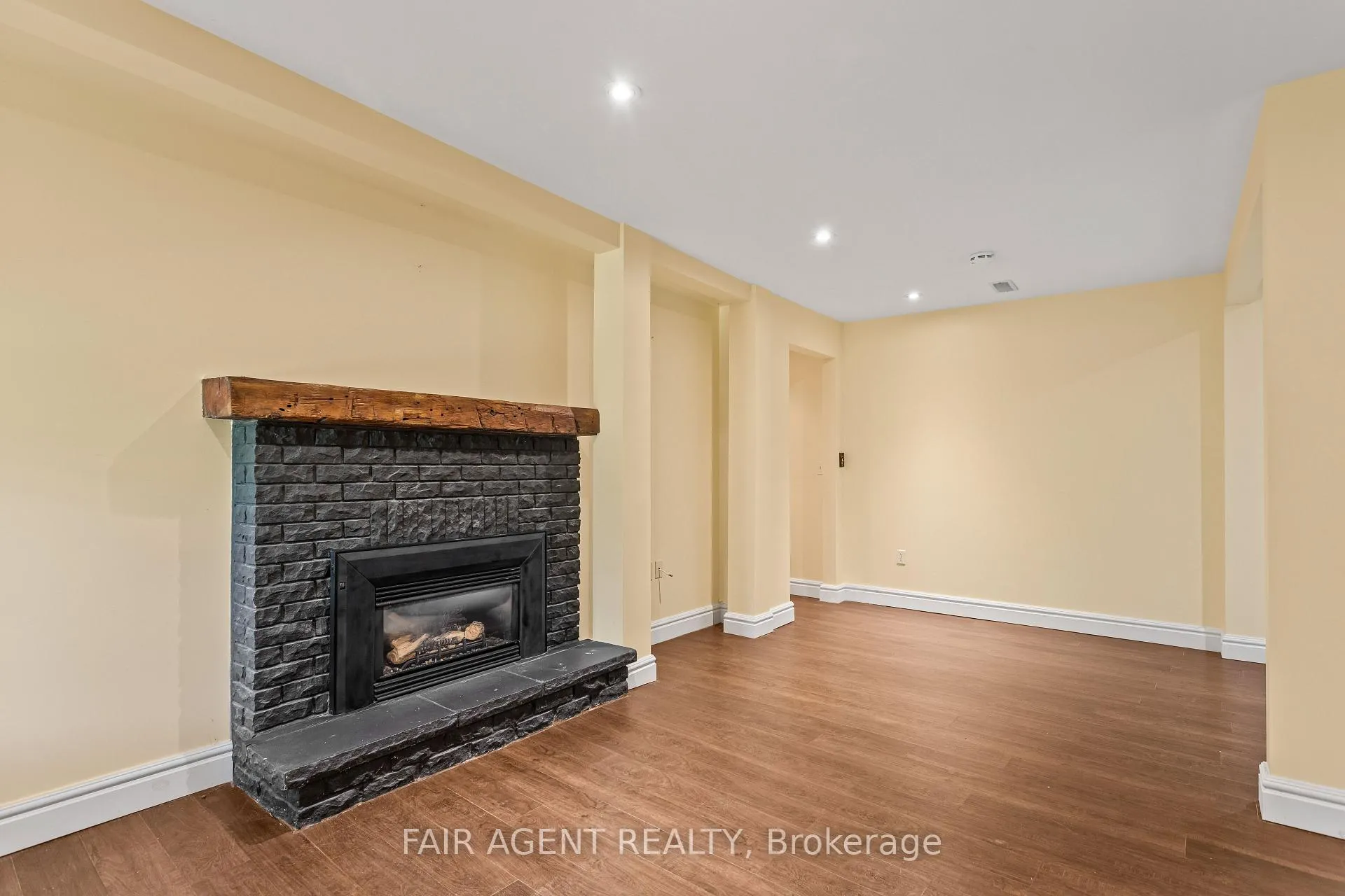 Photo 36 of 26 Daly Avenue, Stratford — HOMEH