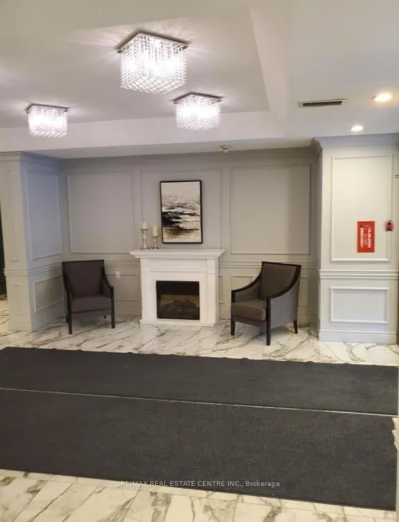 Photo 42 of Unit 808, 237 King Street W, Cambridge — HOMEH