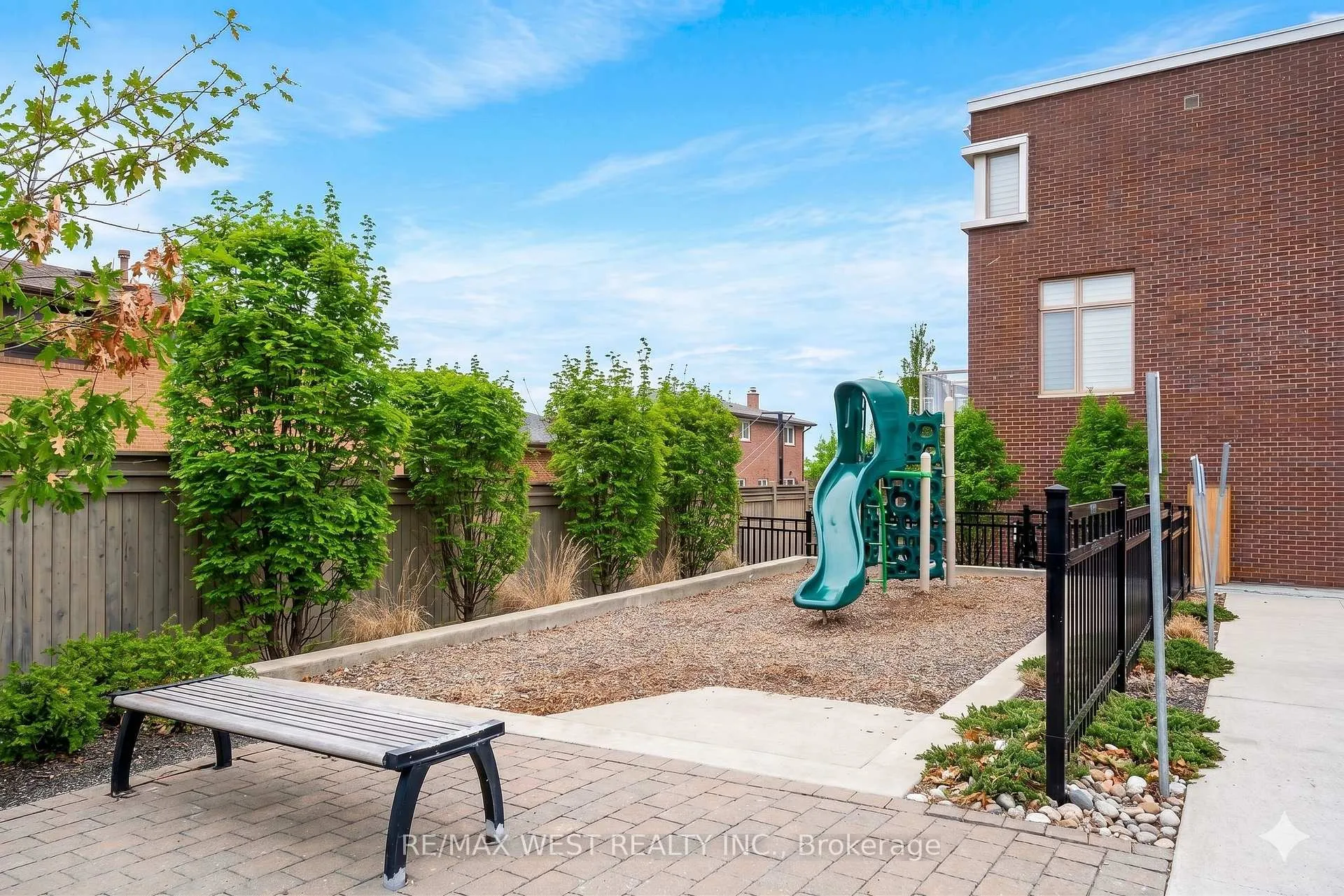 Photo 40 of 8208 Pine Valley Drive, Vaughan, East Woodbridge — HOMEH