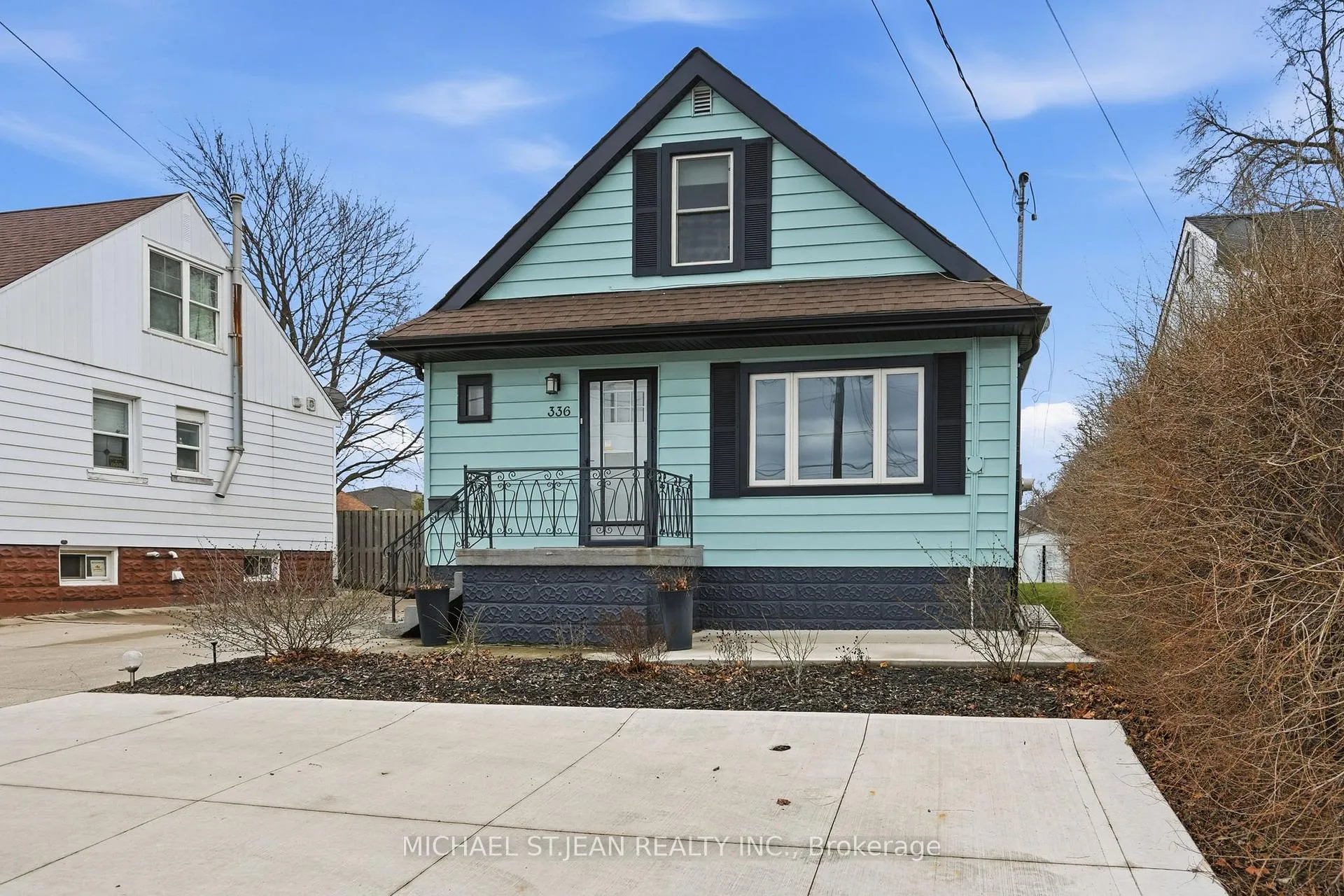 Photo 3 of 336 Barton Street, Hamilton, Stoney Creek — HOMEH