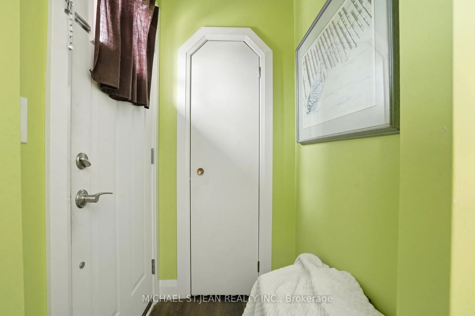 Photo 6 of 336 Barton Street, Hamilton, Stoney Creek — HOMEH
