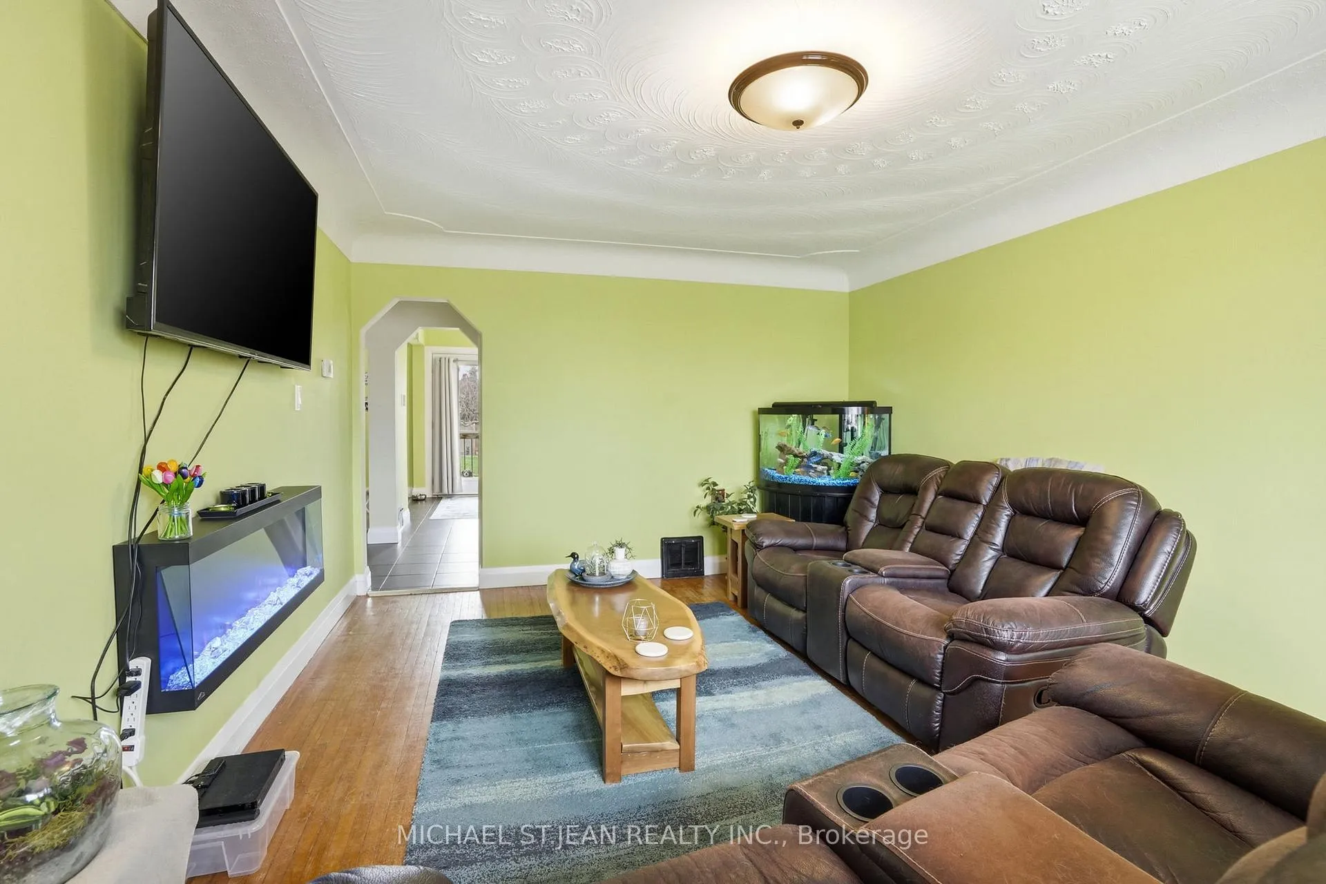 Photo 7 of 336 Barton Street, Hamilton, Stoney Creek — HOMEH