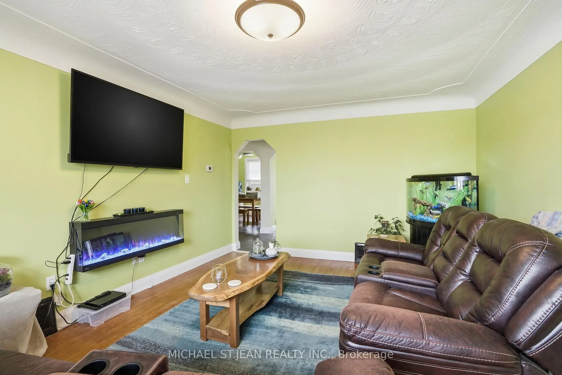 Photo 8 of 336 Barton Street, Hamilton, Stoney Creek — HOMEH