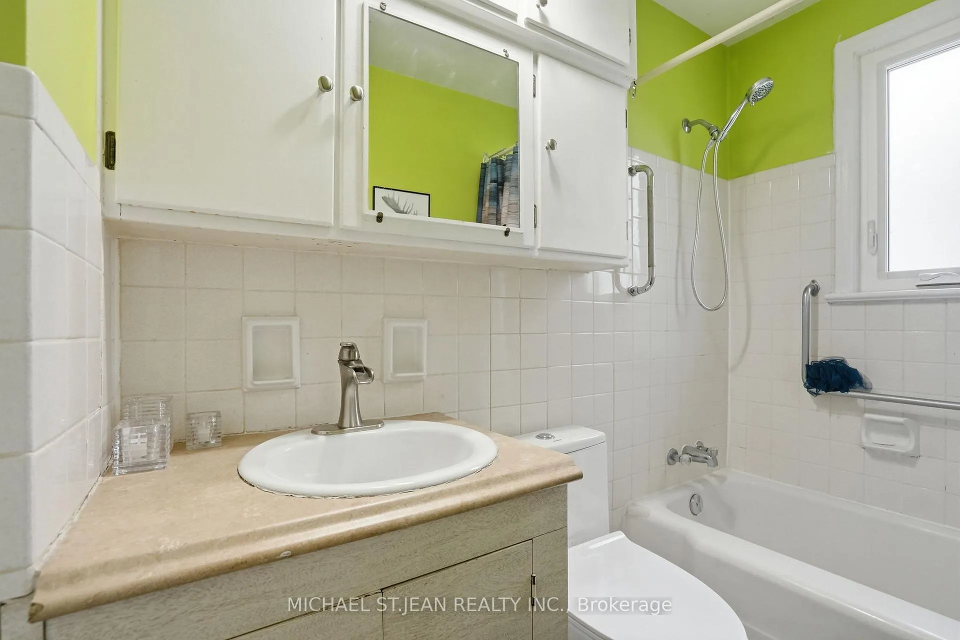 Photo 10 of 336 Barton Street, Hamilton, Stoney Creek — HOMEH