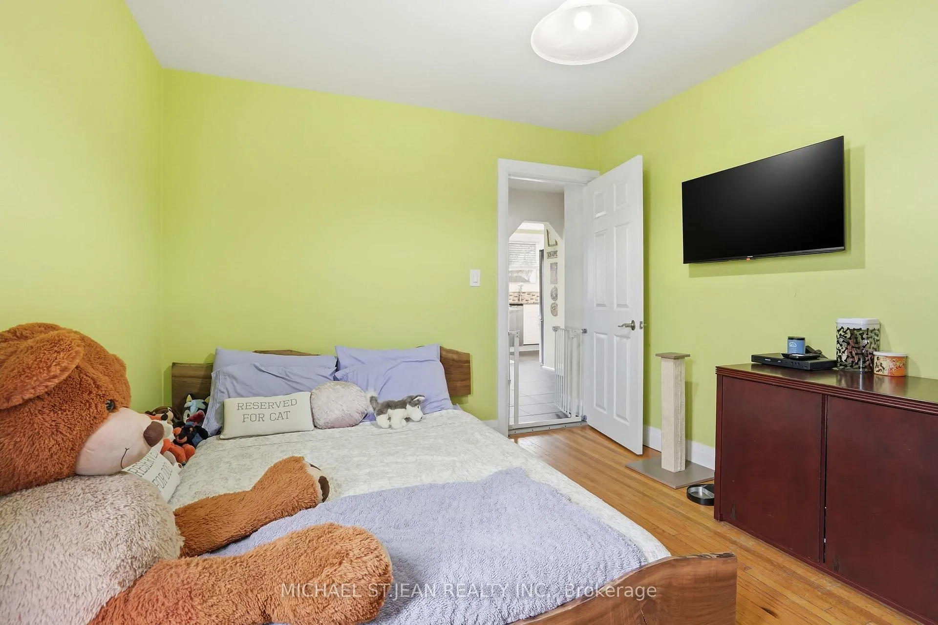 Photo 13 of 336 Barton Street, Hamilton, Stoney Creek — HOMEH