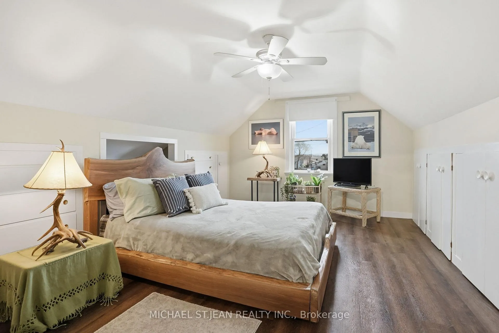 Photo 16 of 336 Barton Street, Hamilton, Stoney Creek — HOMEH