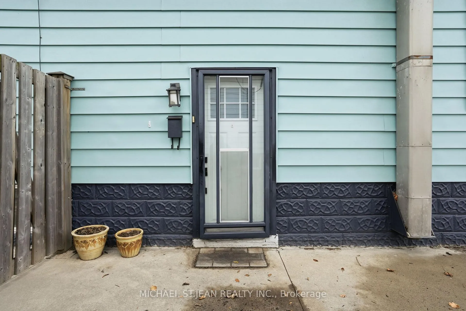 Photo 32 of 336 Barton Street, Hamilton, Stoney Creek — HOMEH