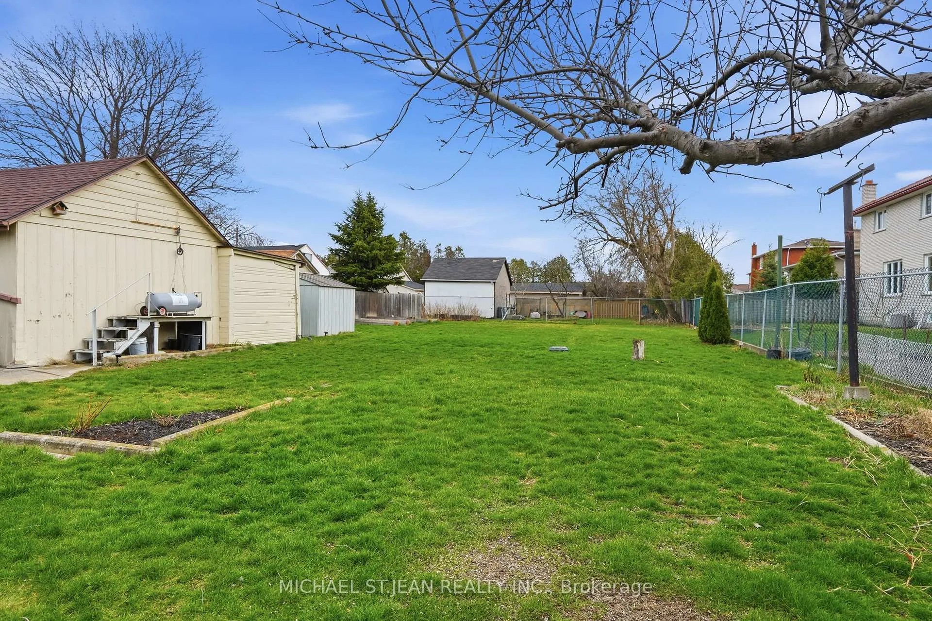 Photo 43 of 336 Barton Street, Hamilton, Stoney Creek — HOMEH