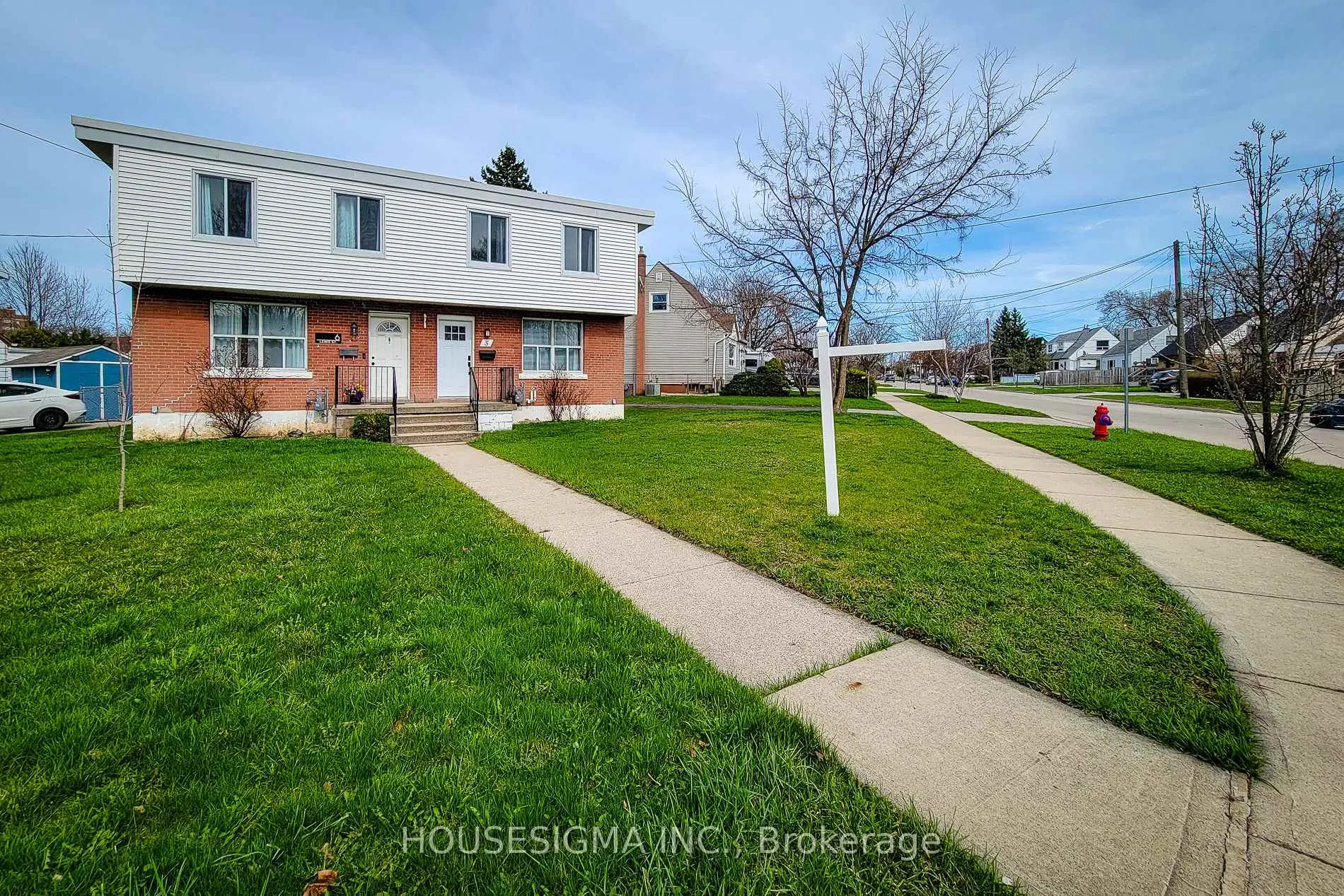 Photo 4 of 5 Martha Street, Hamilton, McQuesten — HOMEH
