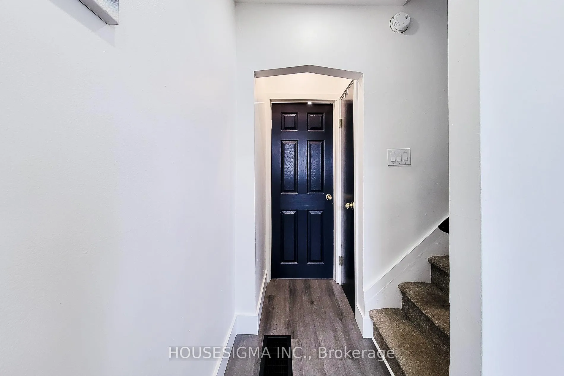 Photo 14 of 5 Martha Street, Hamilton, McQuesten — HOMEH