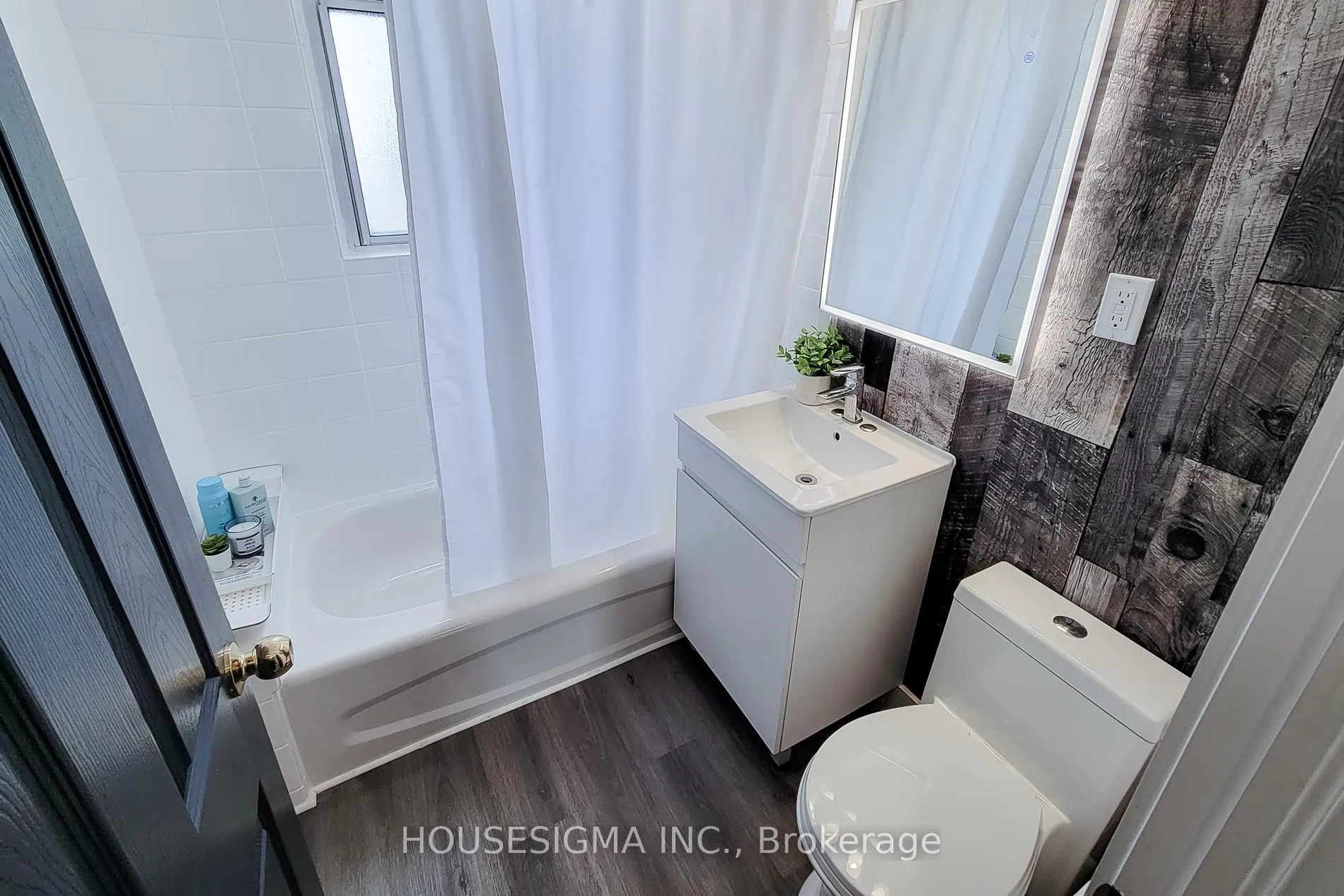 Photo 16 of 5 Martha Street, Hamilton, McQuesten — HOMEH