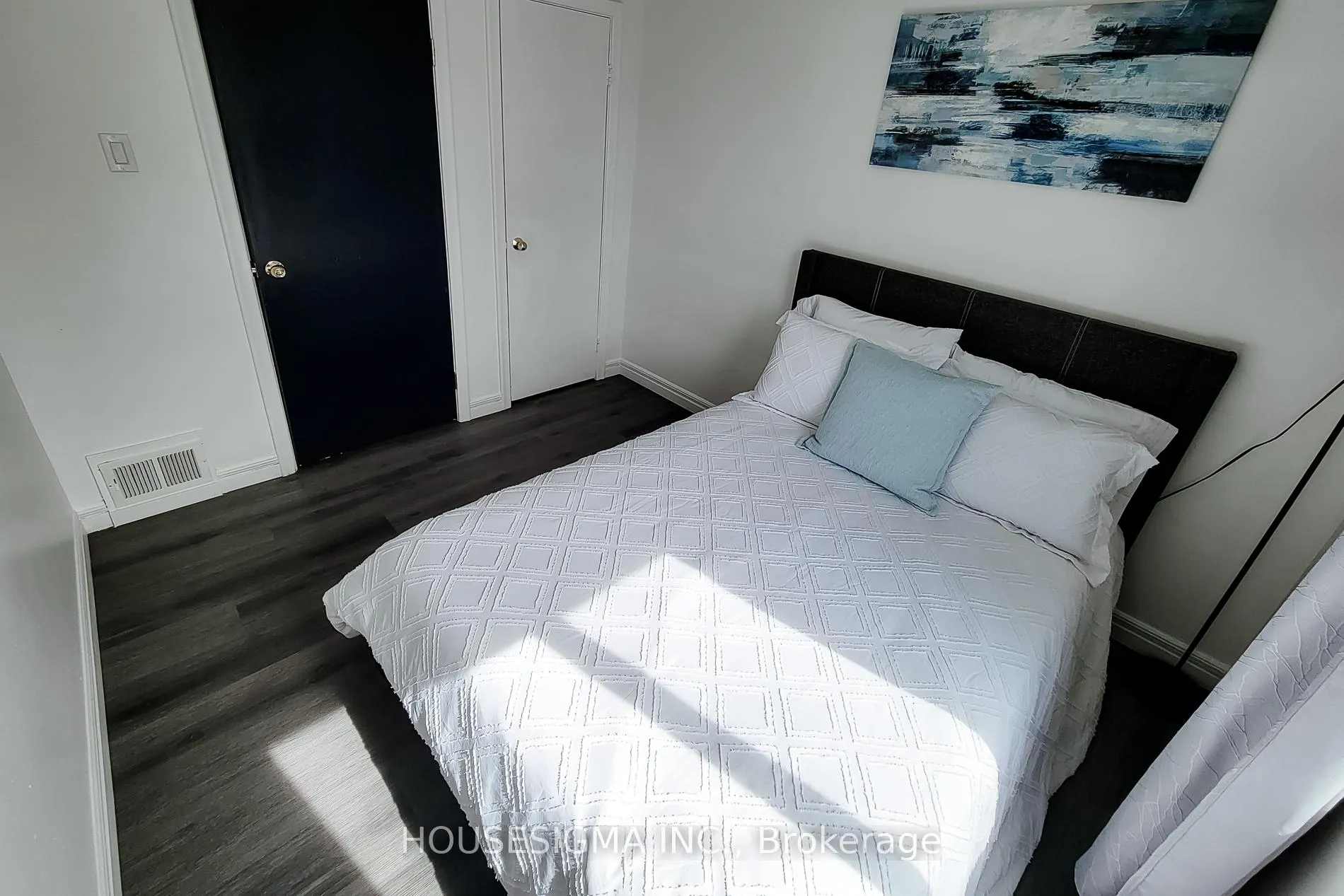 Photo 22 of 5 Martha Street, Hamilton, McQuesten — HOMEH