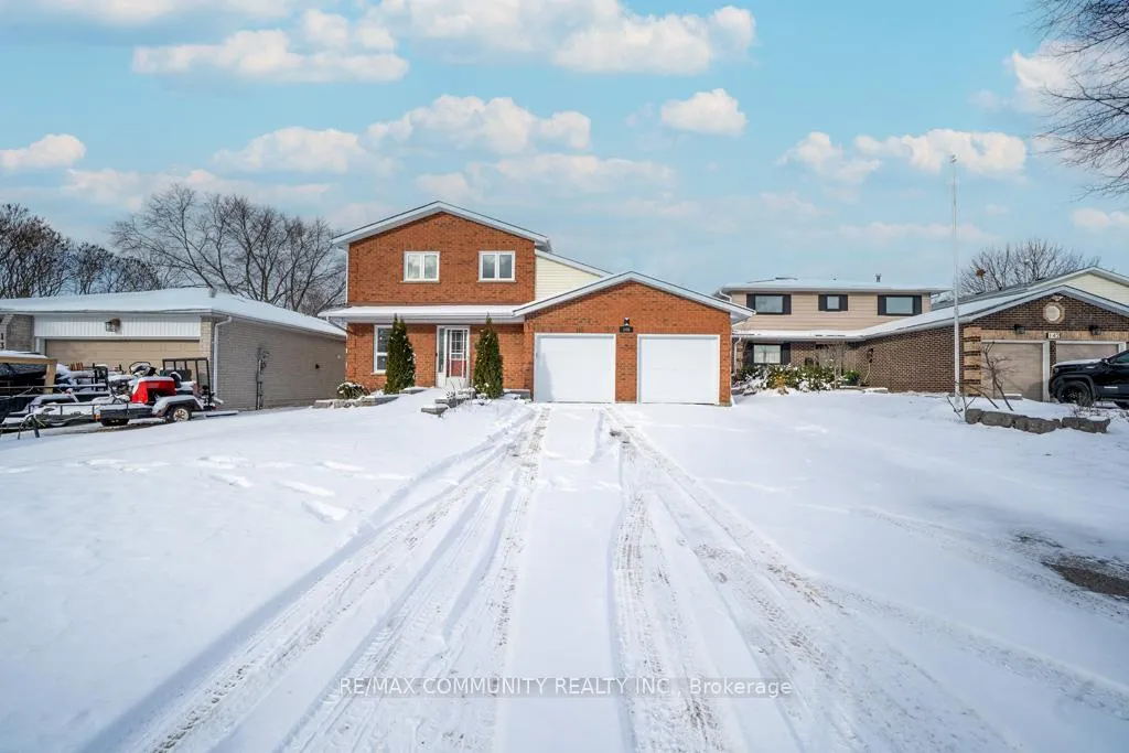 Photo 1 of 140 Orchard Heights Drive, Clarington, Newcastle — HOMEH