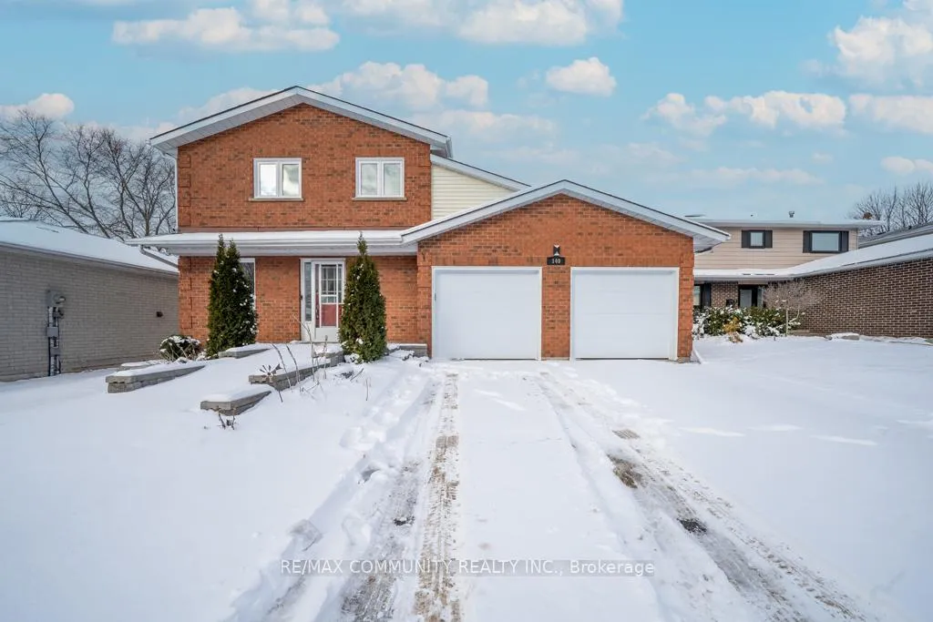 Photo 3 of 140 Orchard Heights Drive, Clarington, Newcastle — HOMEH