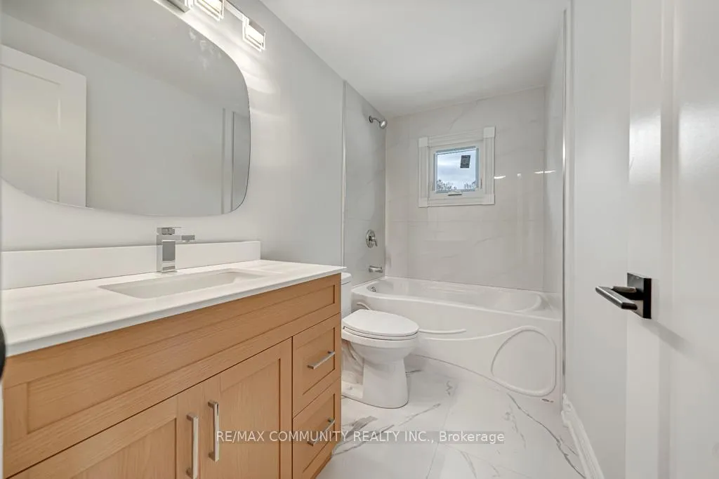 Photo 19 of 140 Orchard Heights Drive, Clarington, Newcastle — HOMEH
