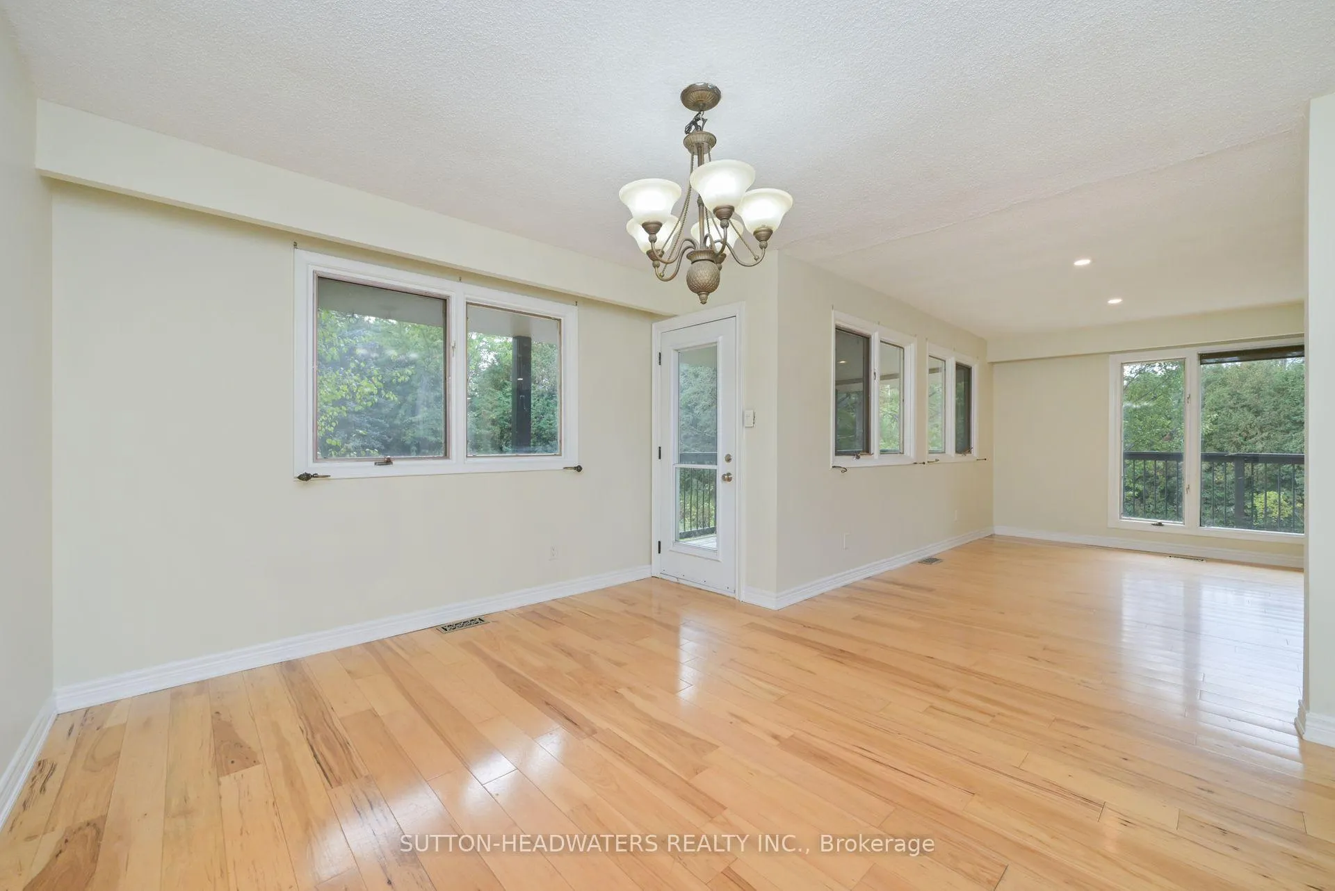 Photo 166 of 5 Cedar Drive, Caledon, Rural Caledon — HOMEH