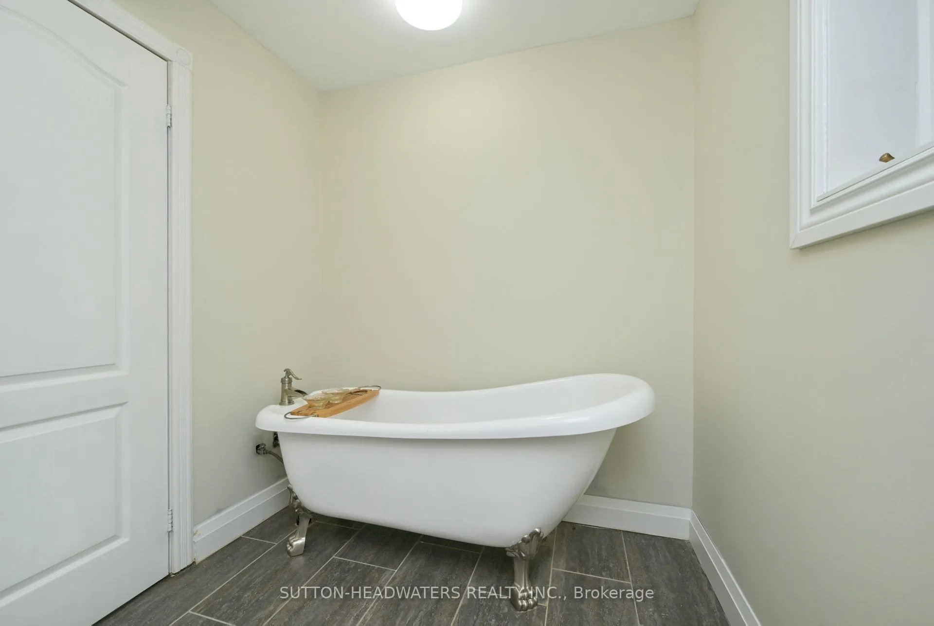 Photo 321 of 5 Cedar Drive, Caledon, Rural Caledon — HOMEH