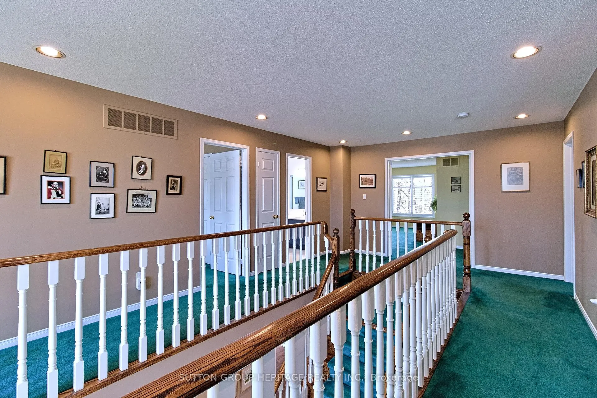 Photo 17 of 876 Darwin Drive, Pickering, Dunbarton — HOMEH
