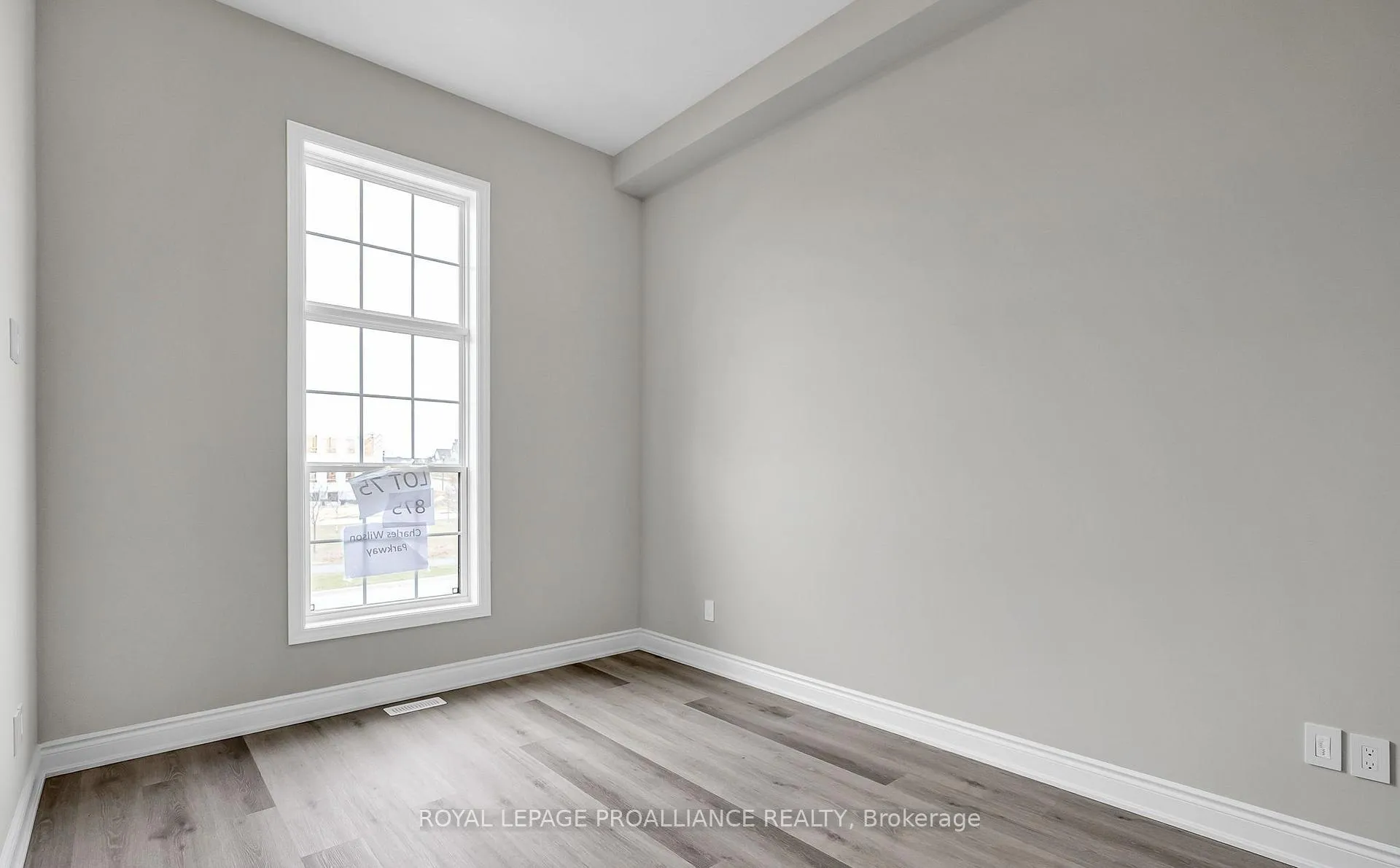 Photo 5 of 873 Charles Wilson Parkway, Cobourg — HOMEH