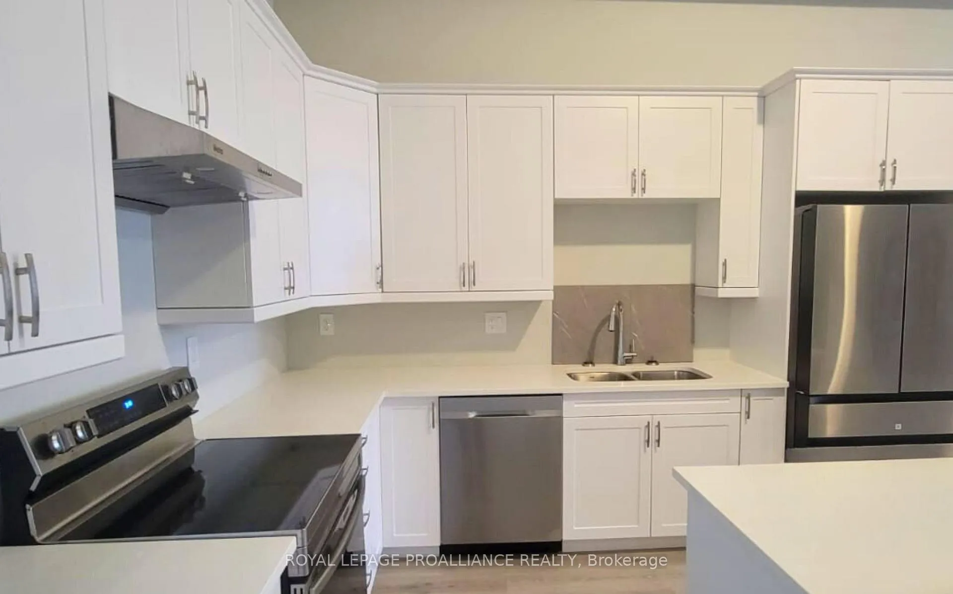 Photo 13 of 873 Charles Wilson Parkway, Cobourg — HOMEH