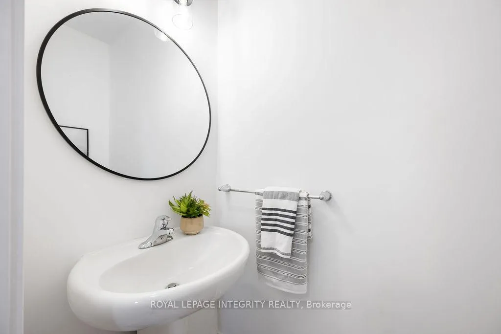 Photo 4 of 182 Visor Private, Ottawa, Kanata - Emerald Meadows/Trailwest — HOMEH