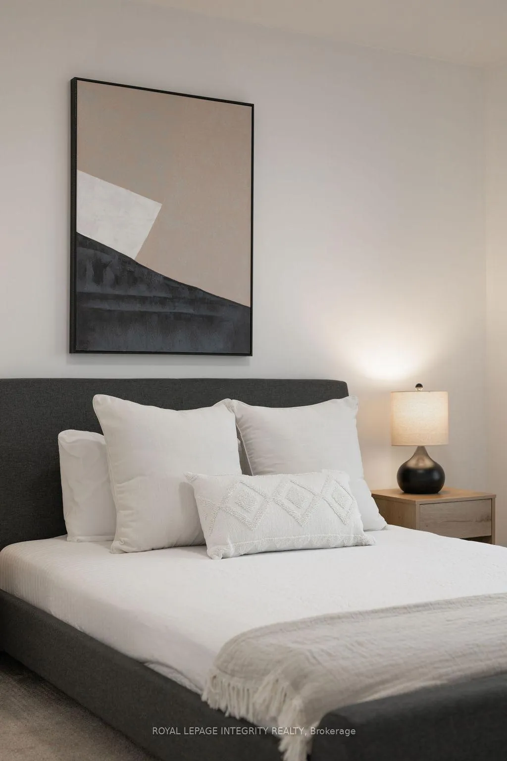 Photo 16 of 182 Visor Private, Ottawa, Kanata - Emerald Meadows/Trailwest — HOMEH