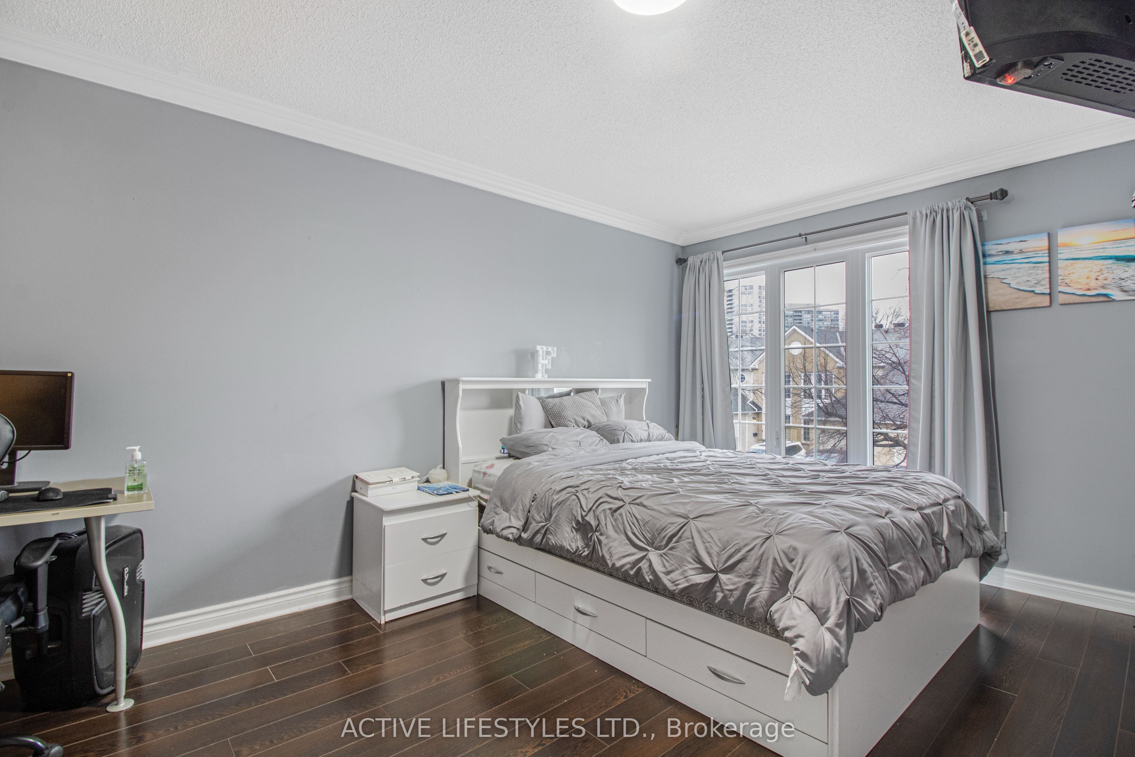 Photo 7 of Unit 59, 10 Hartnell Square, Brampton, Central Park — HOMEH