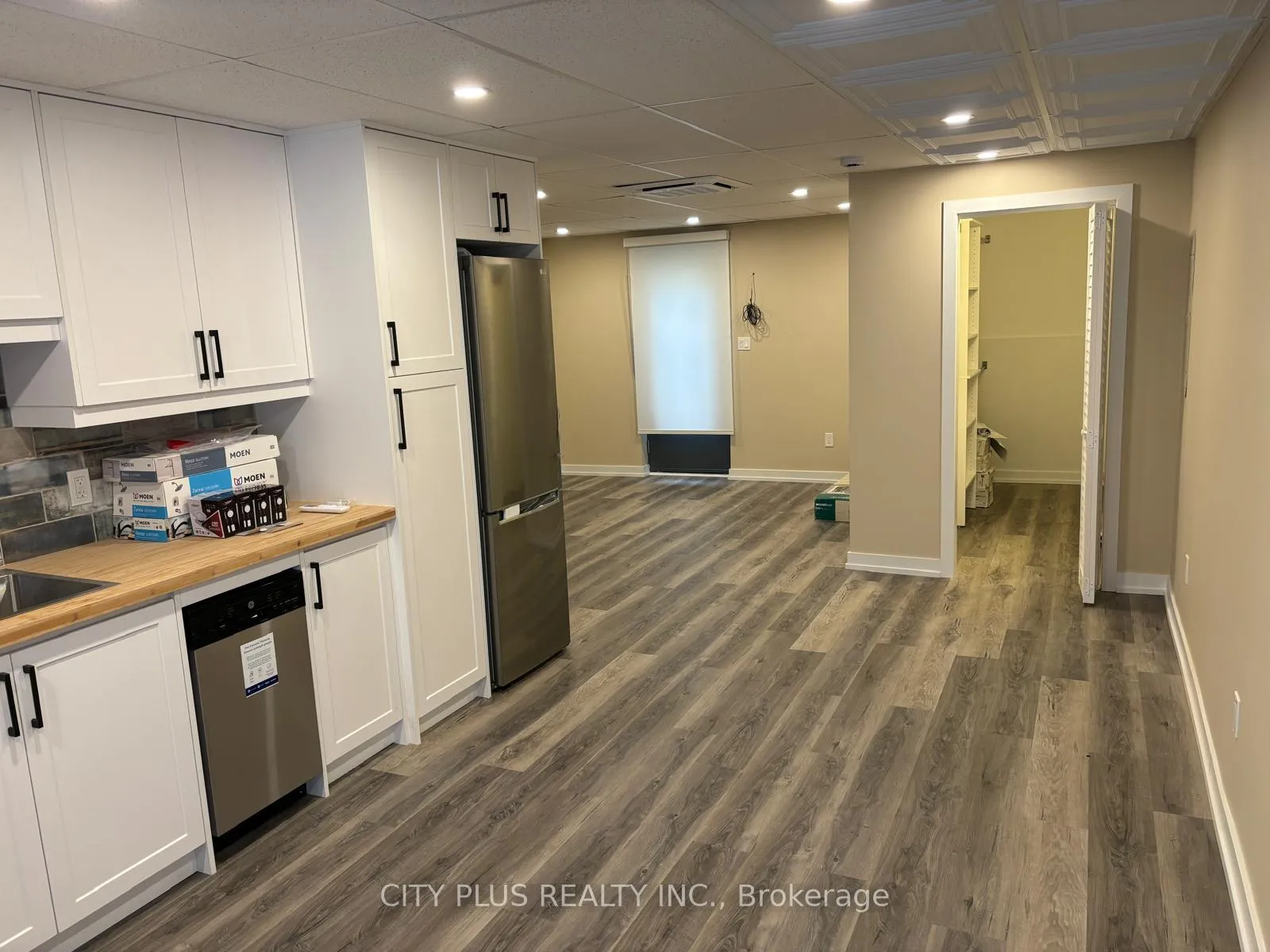 Photo 9 of Unit Studio, 1922 Queen Street, Toronto, The Beaches — HOMEH