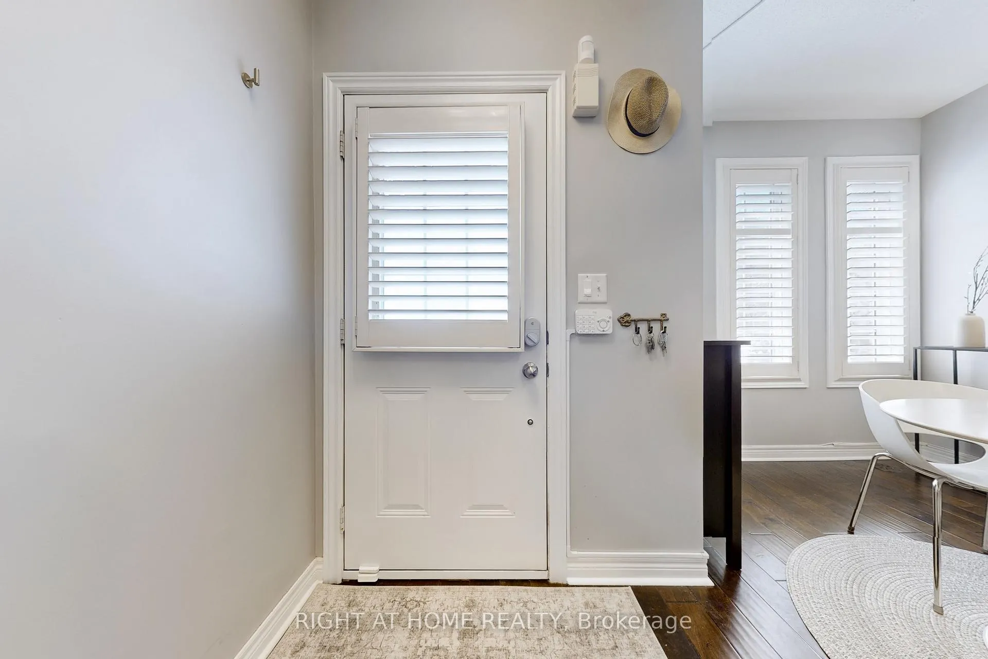 Photo 35 of 33 Brockville Street, Toronto, East End-Danforth — HOMEH