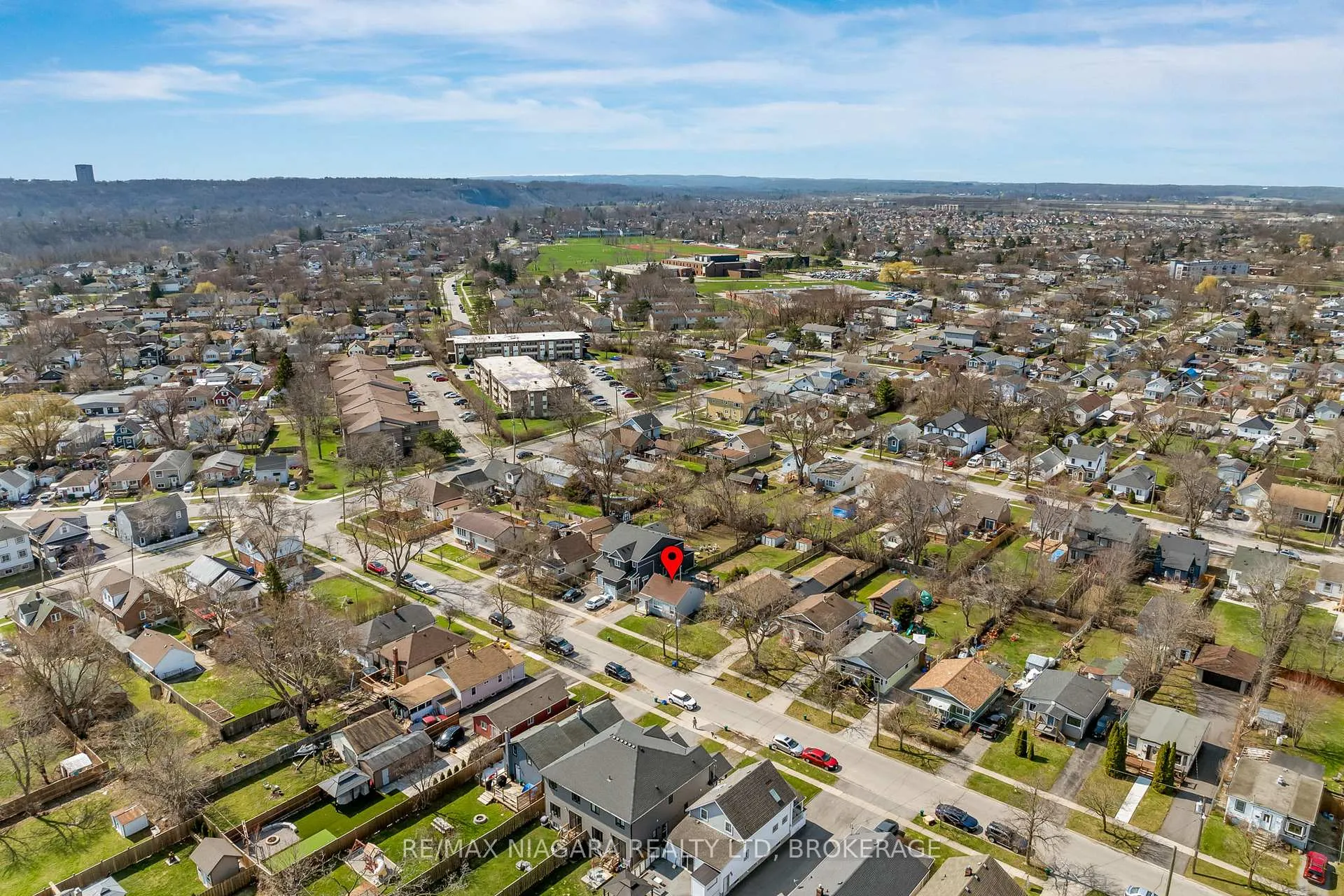 Photo 29 of 50 Merigold Street, St. Catharines, Western Hill — HOMEH