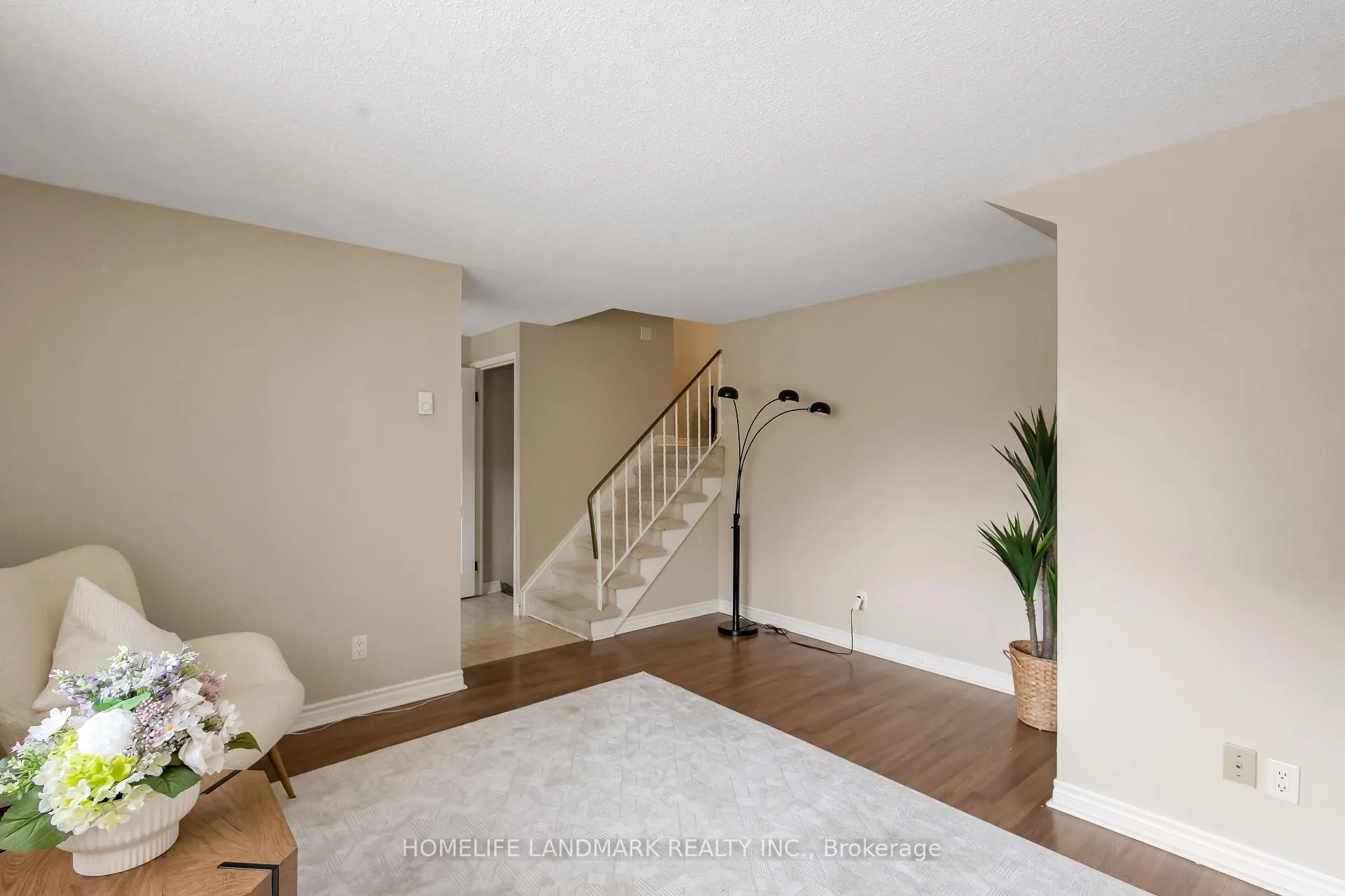 Photo 8 of Unit 28, 35 Breckenridge Drive, Kitchener — HOMEH